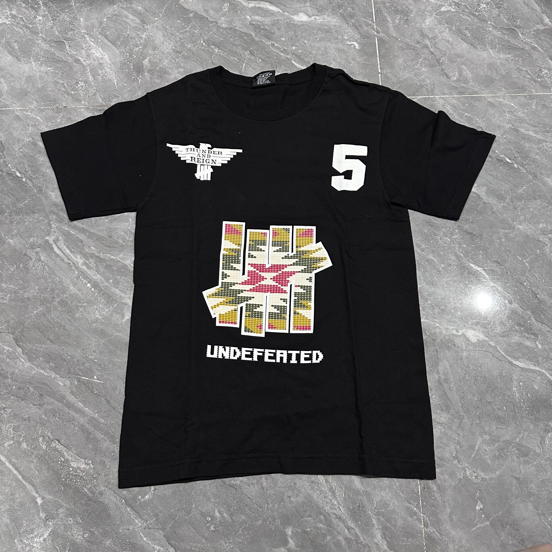 Undefeated Graphic Logo Short-sleeve T-shirt — front