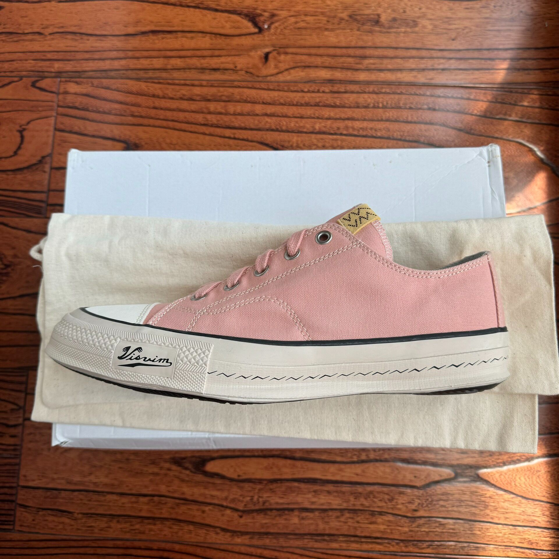 Visvim 24AW Skagway L.T. Lo Sneakers — detail
