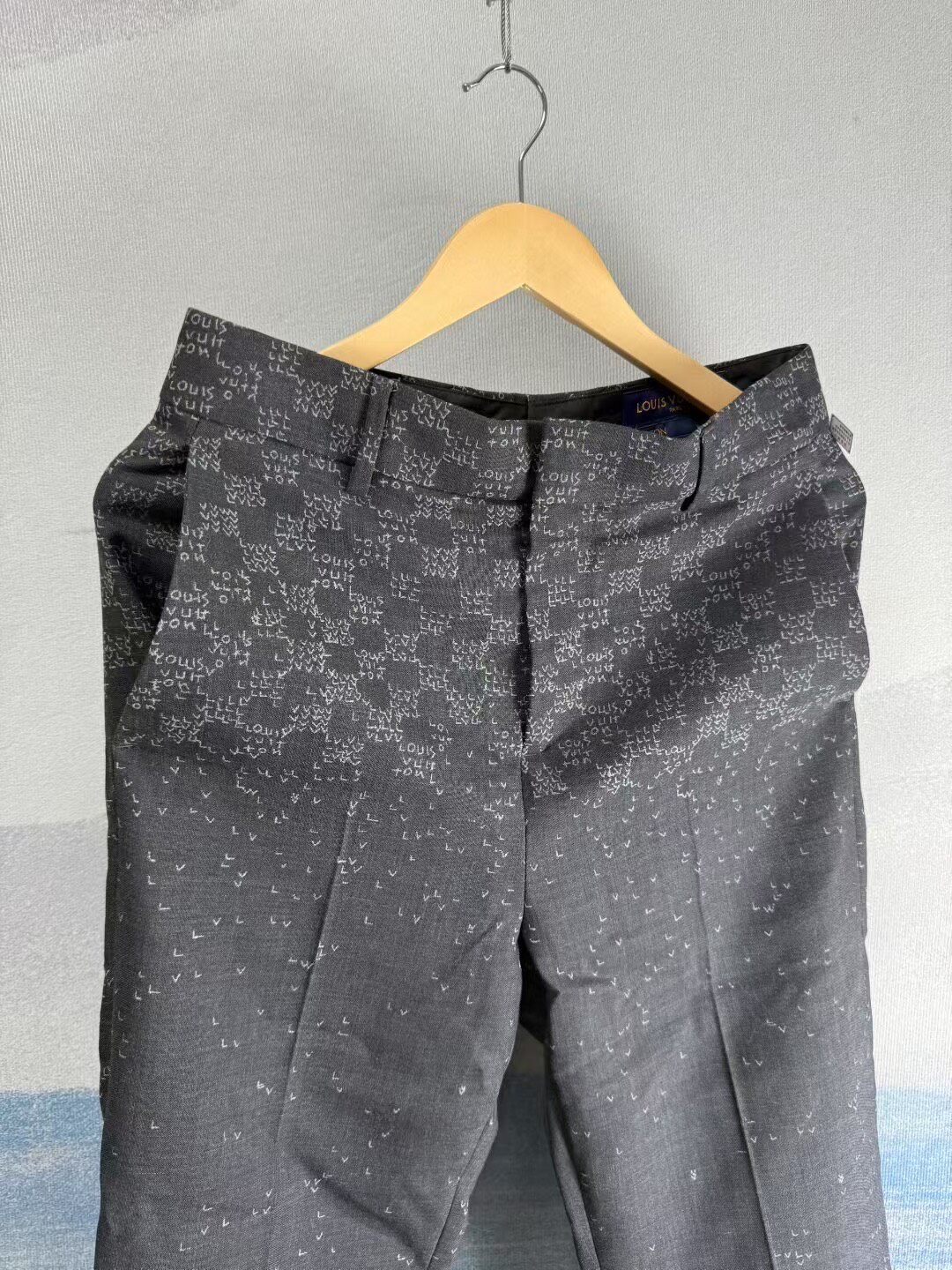 Louis Vuitton Gray Printed Tailored Trousers — detail