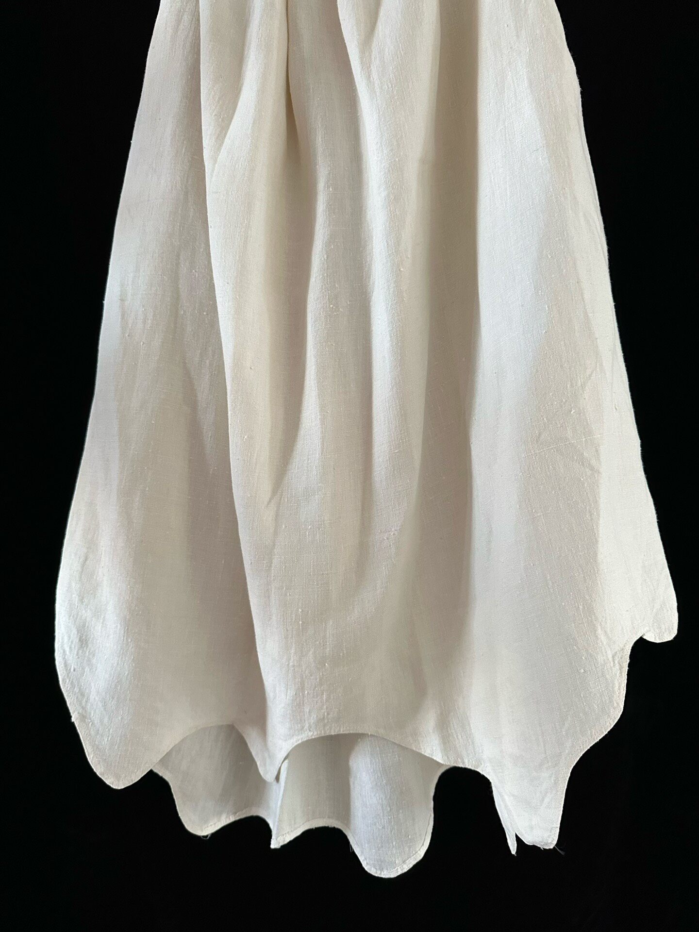 Y's Vintage Linen Petal Hem Skirt — label