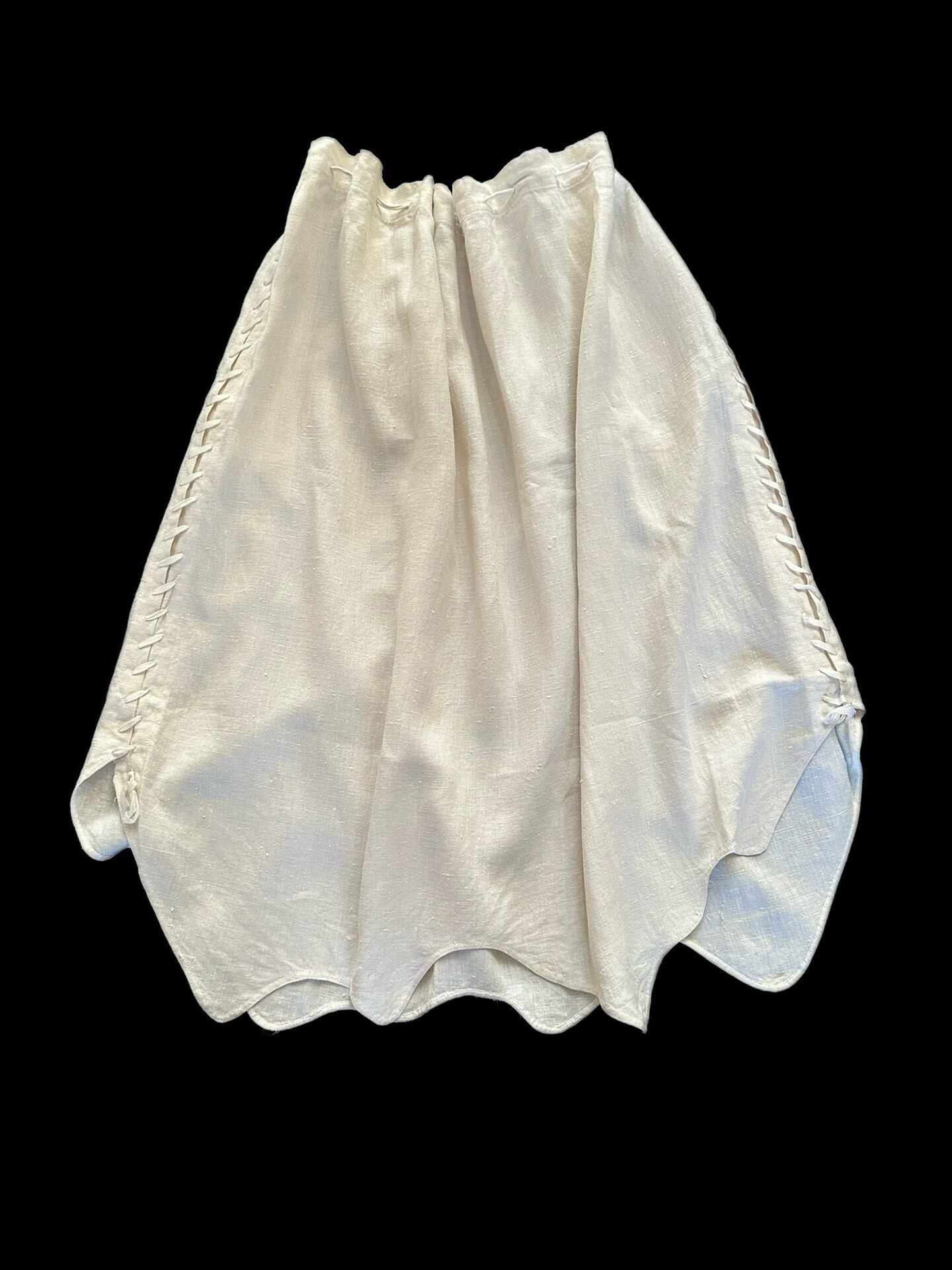 Y's Vintage Linen Petal Hem Skirt — back