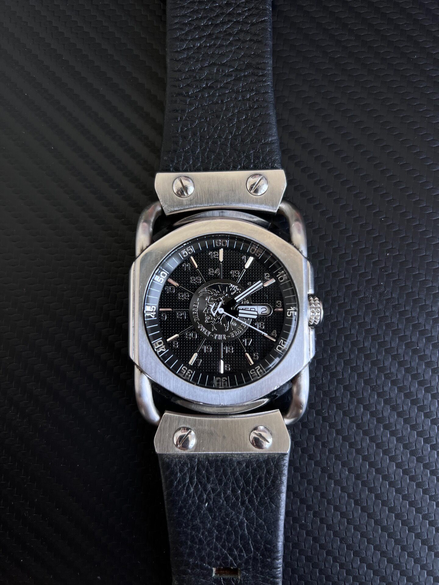 Diesel Vintage Quartz Watch — detail