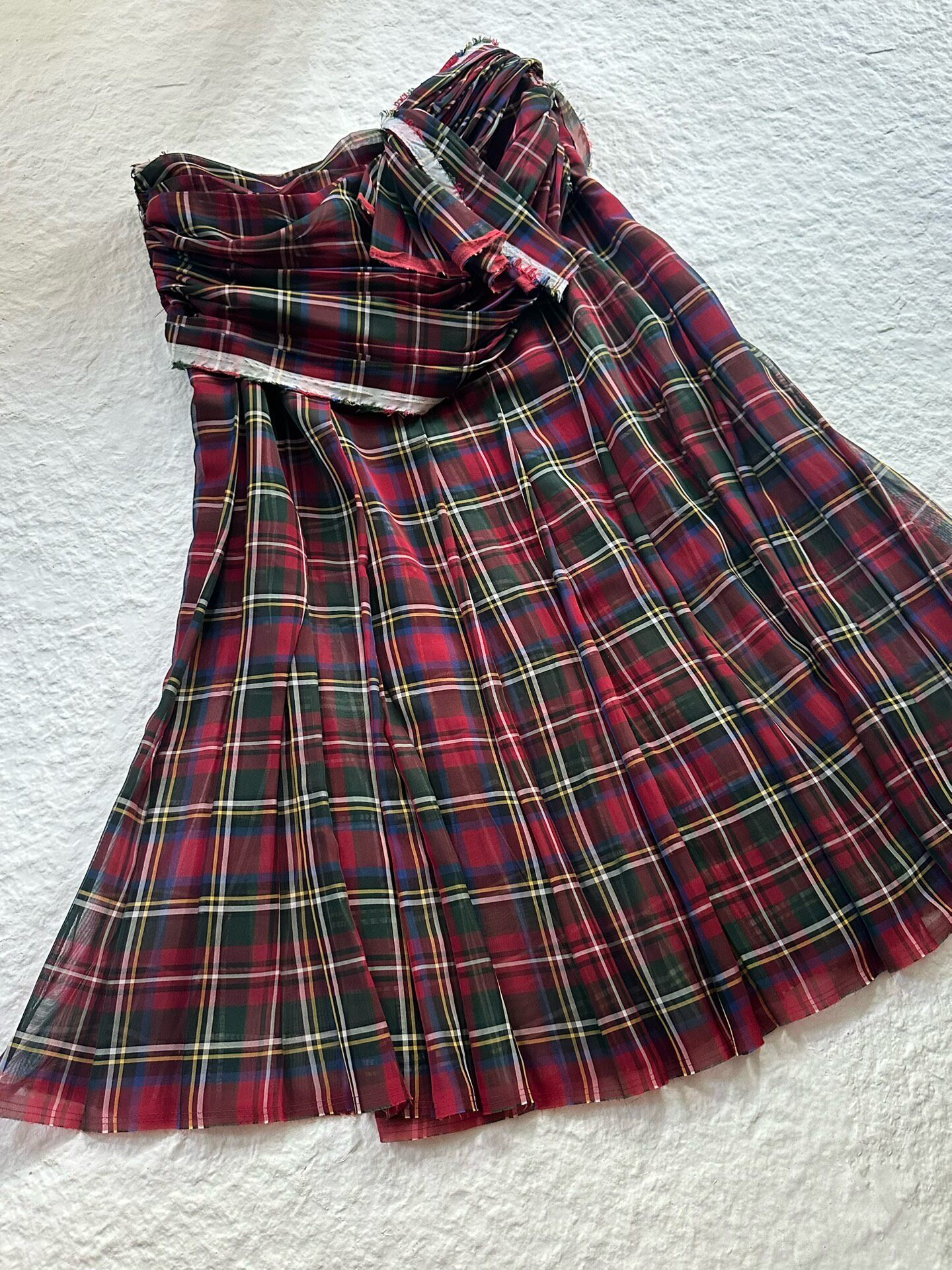 Comme des Garcons 2005 Sheer Pleated Skirt — detail