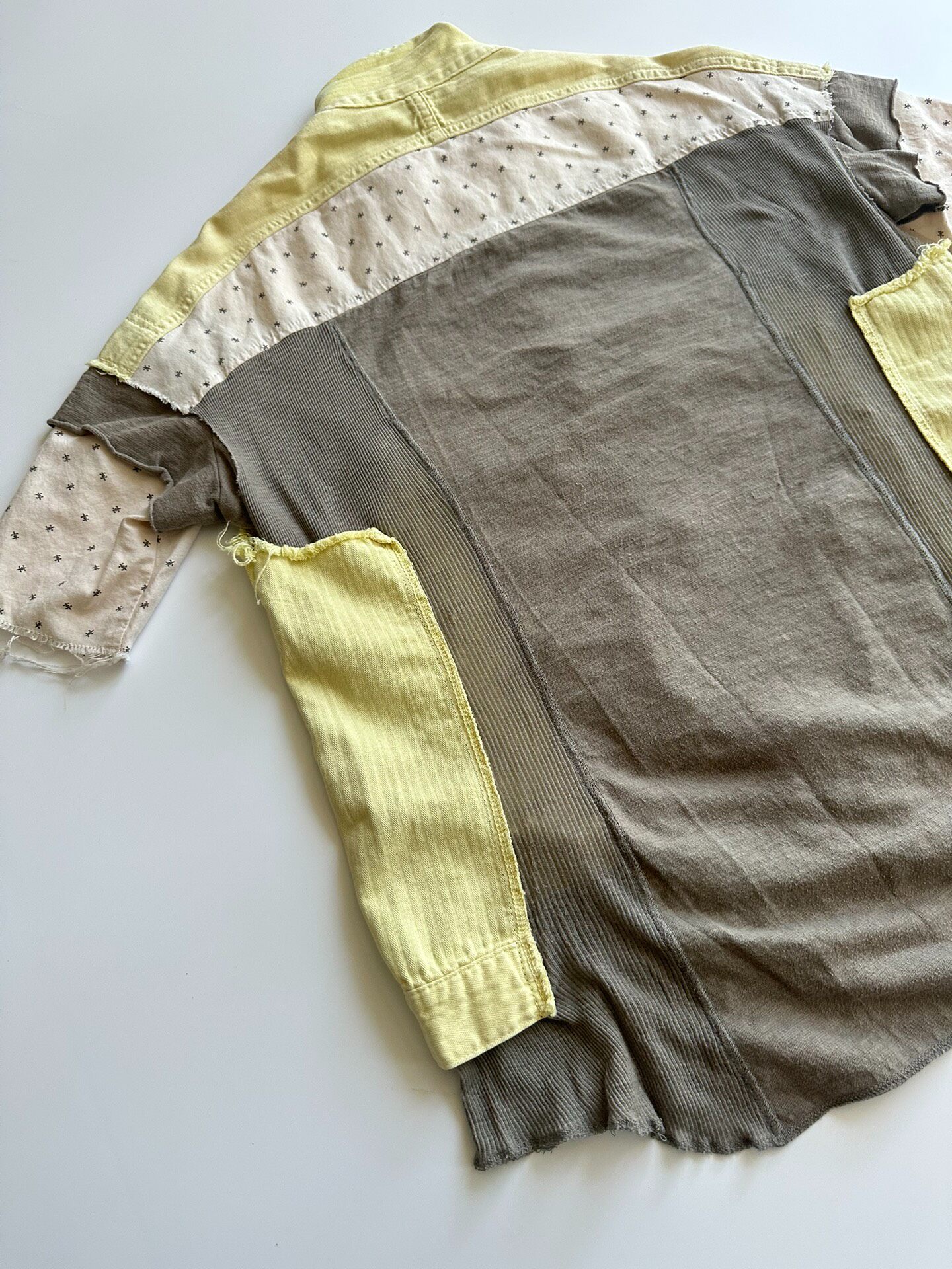 UNDERCOVER 12SS Women’s Fake Two-Piece Jacket — label