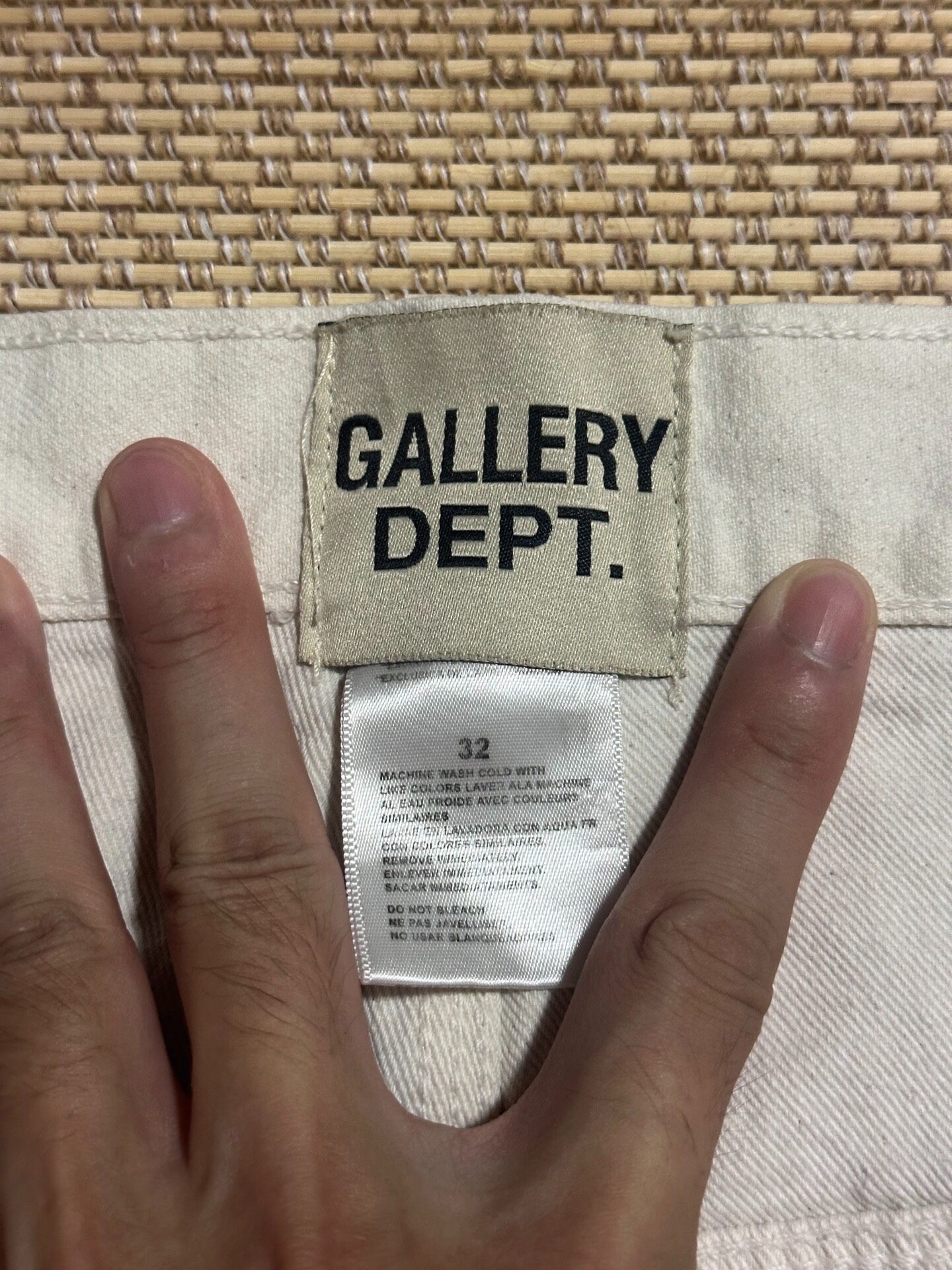 Gallery Dept Flared Paint Splatter Jeans — detail