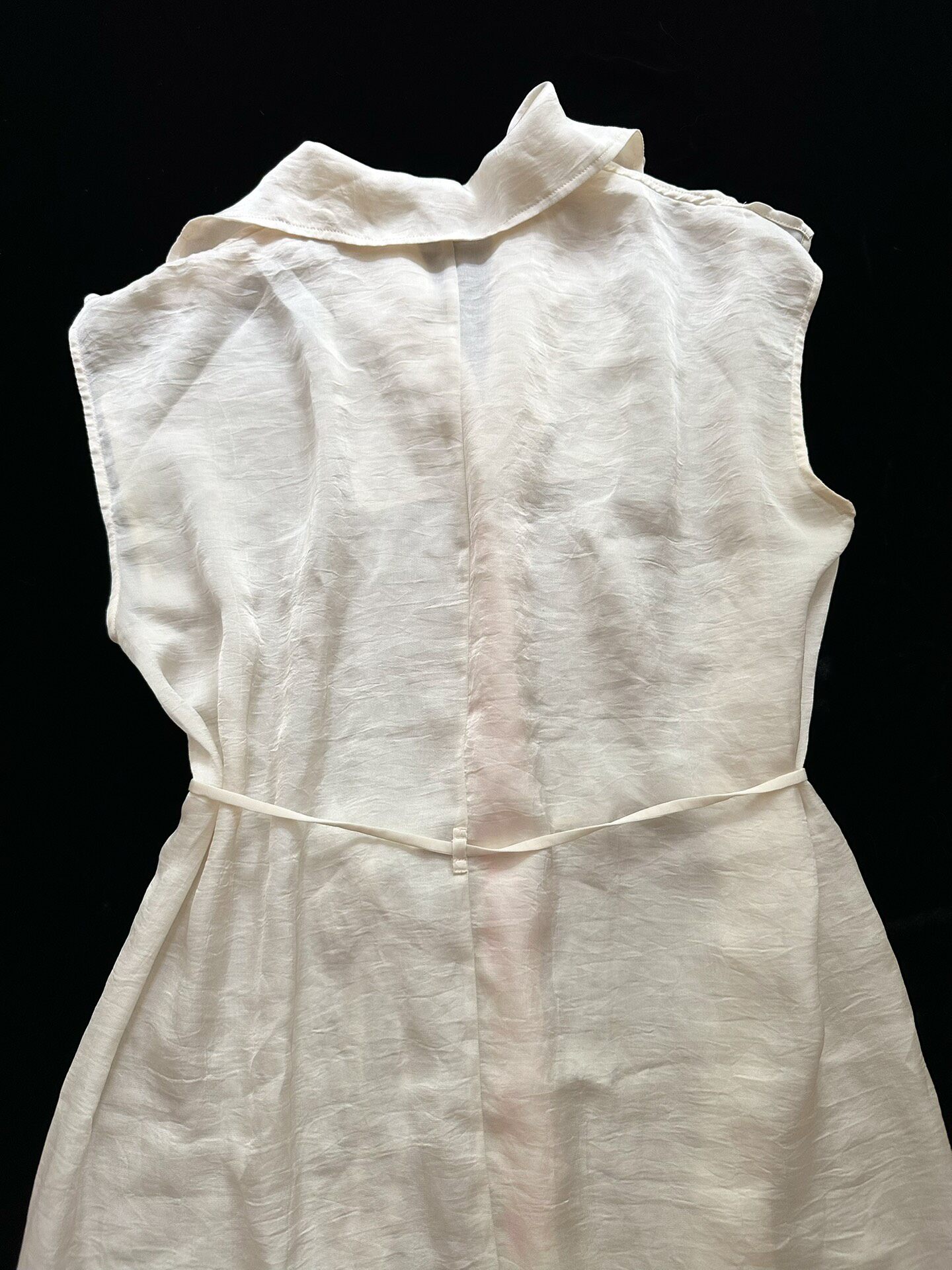 Issey Miyake 2008 Sleeveless Top — label