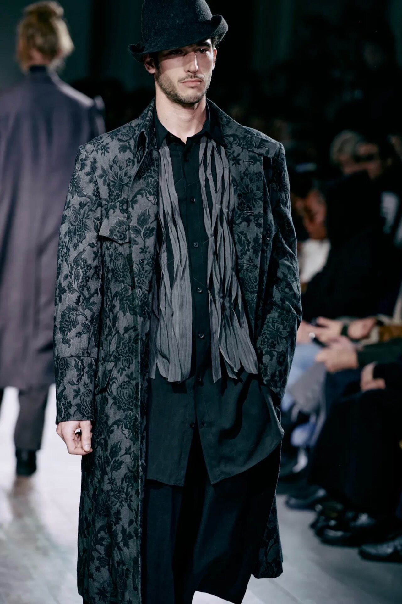 Yohji Yamamoto 24AW Show Coat — detail