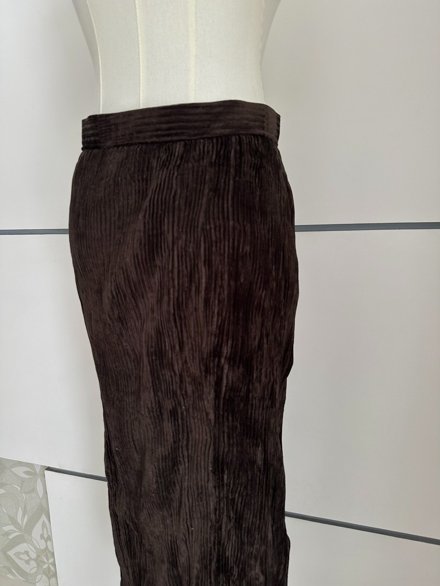 Issey Miyake Pleated Button Long Skirt — detail