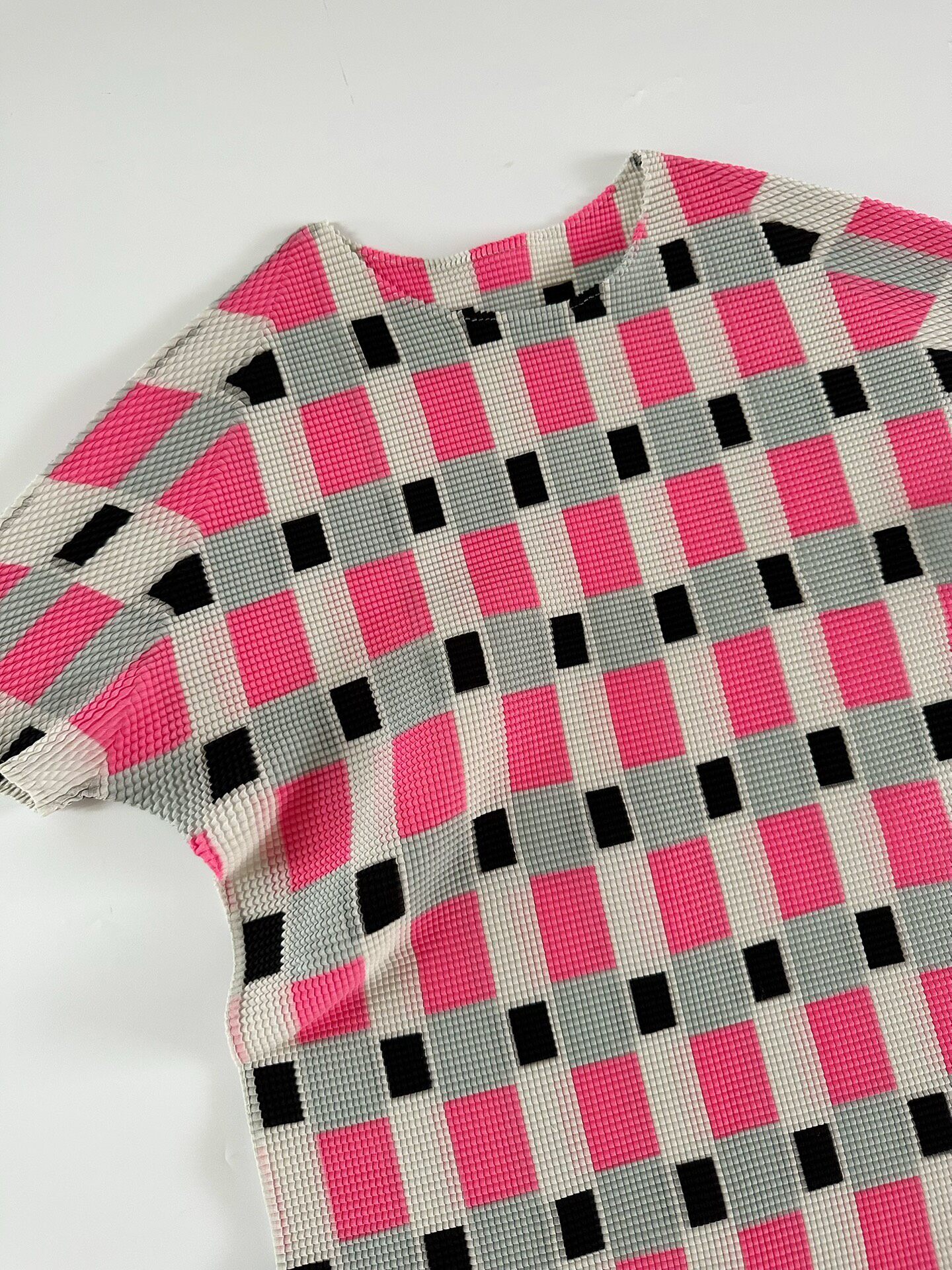 Issey Miyake Pink Check Pleated Top — front