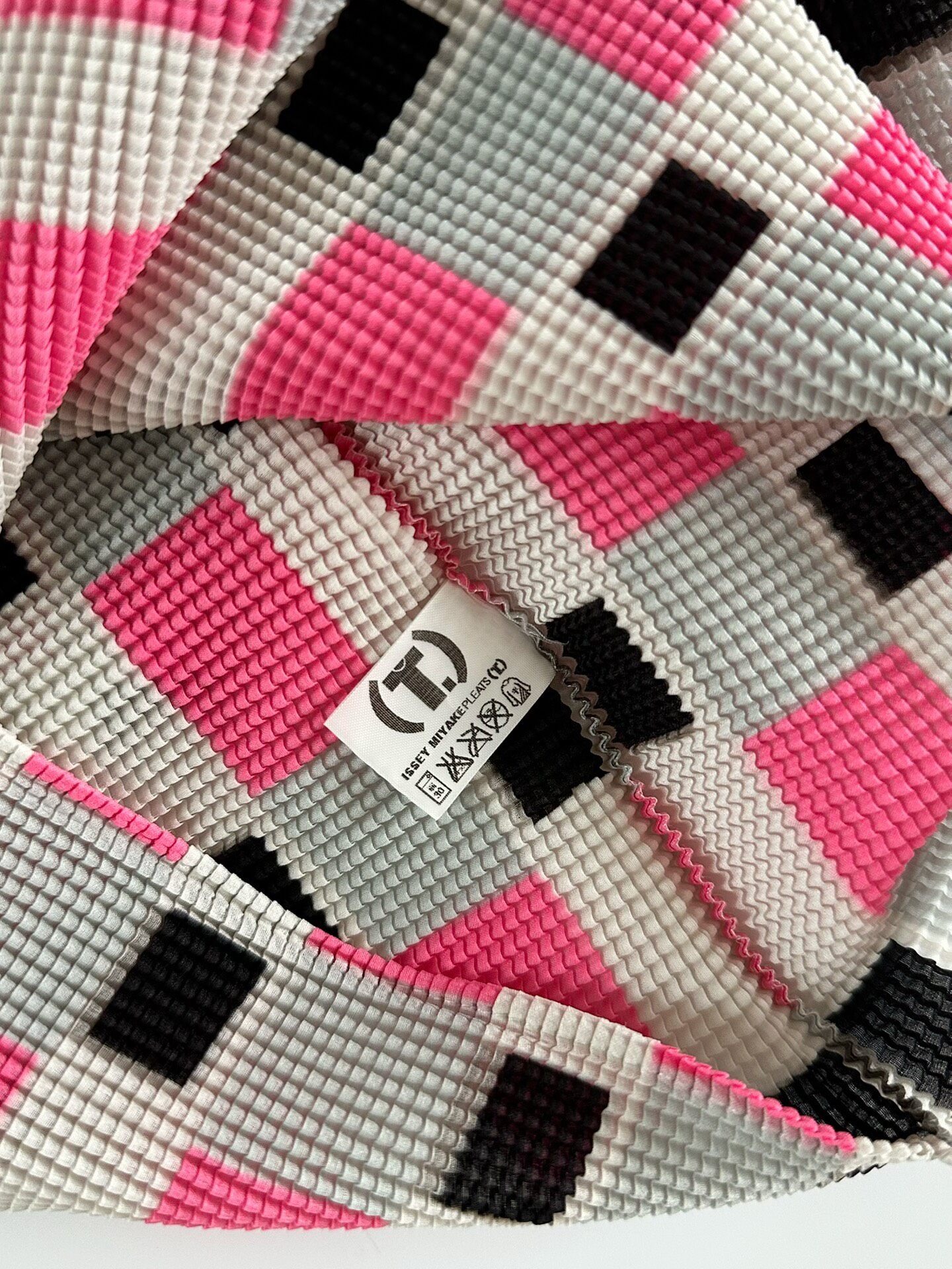 Issey Miyake Pink Check Pleated Top — back