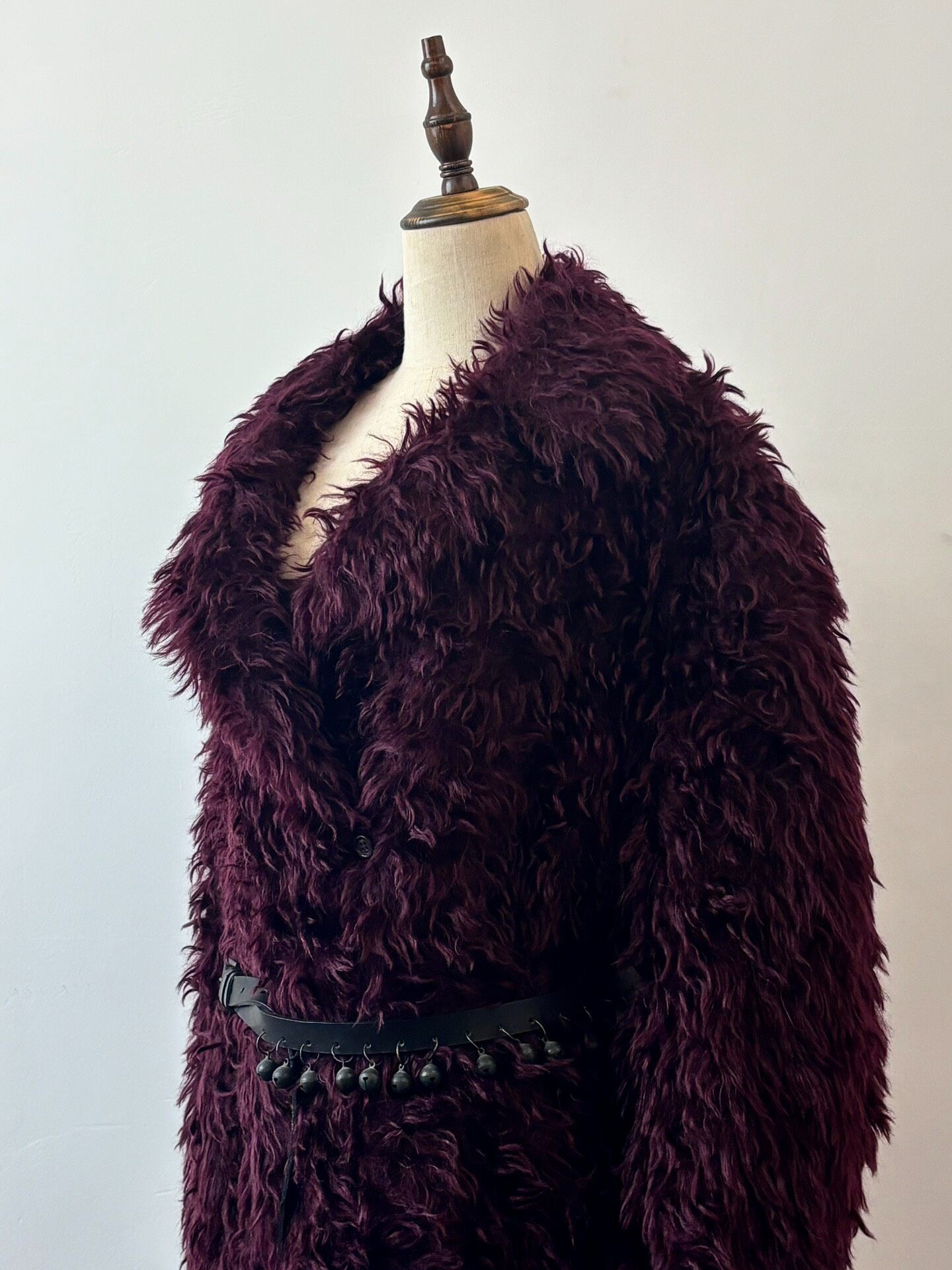 Maison Margiela 2016 Purple Fur Coat — detail