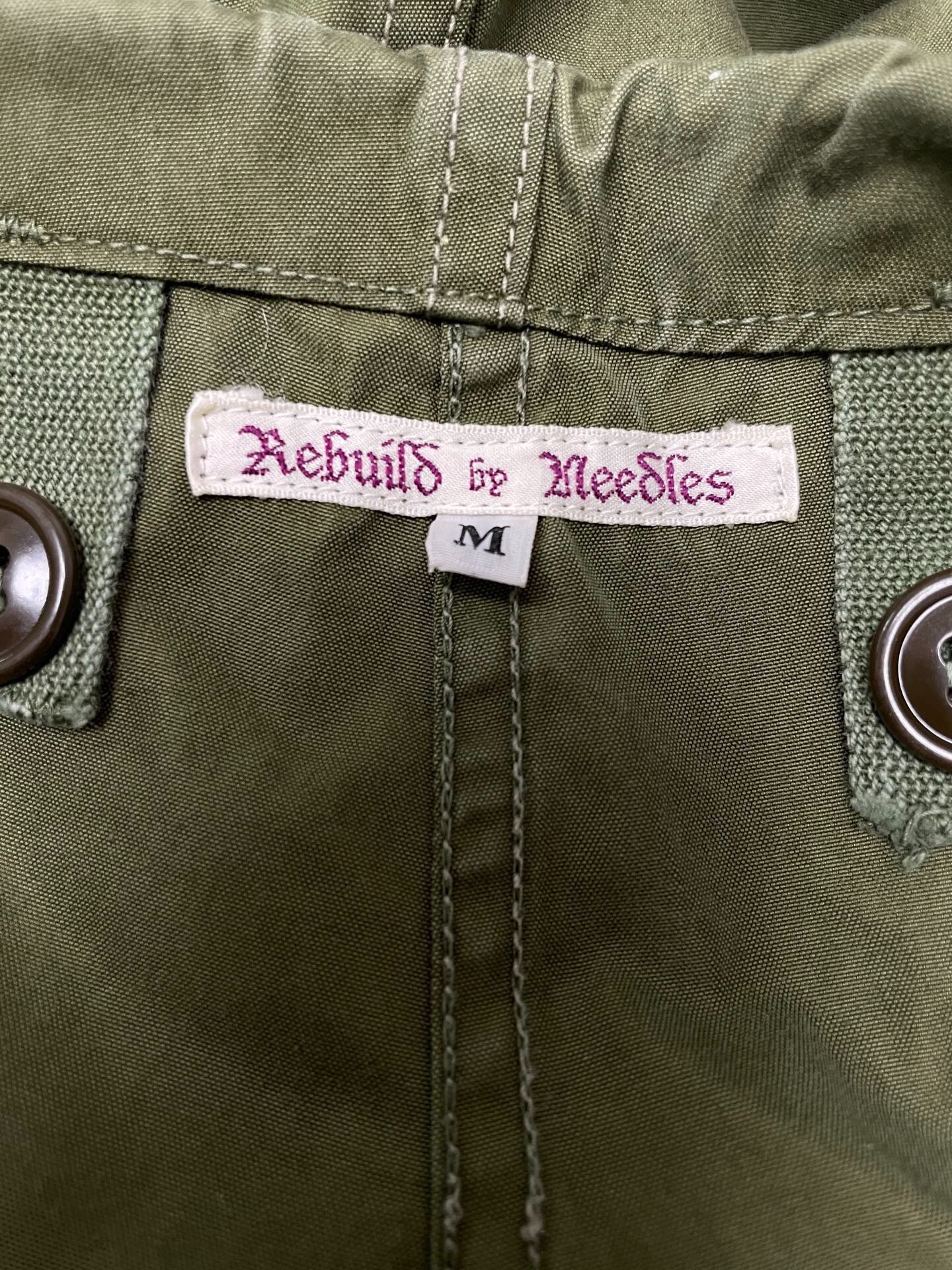Rebuild by Needles Olive Cropped Cargo Pants — label