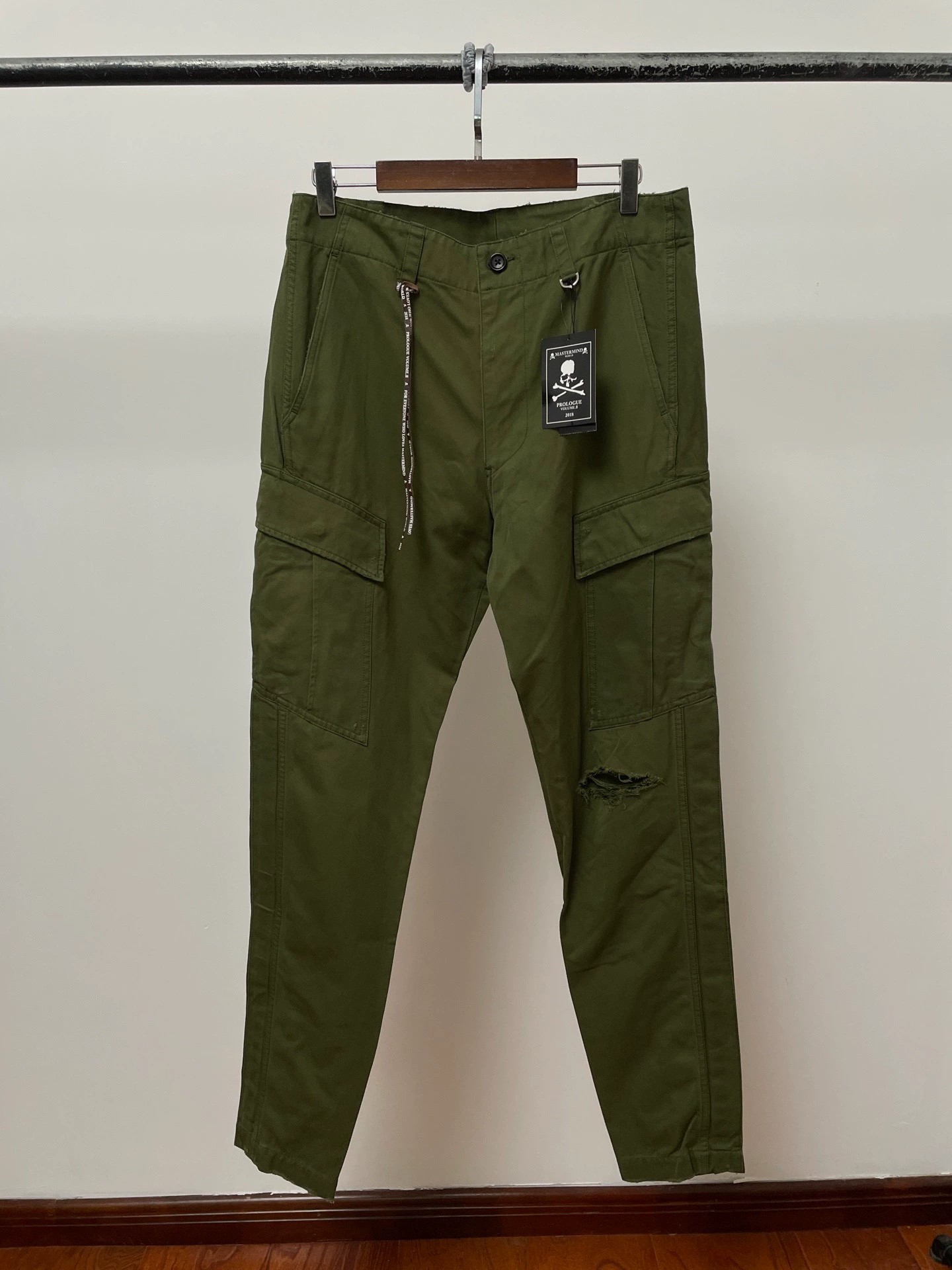 Mastermind JAPAN New Cargo Pants