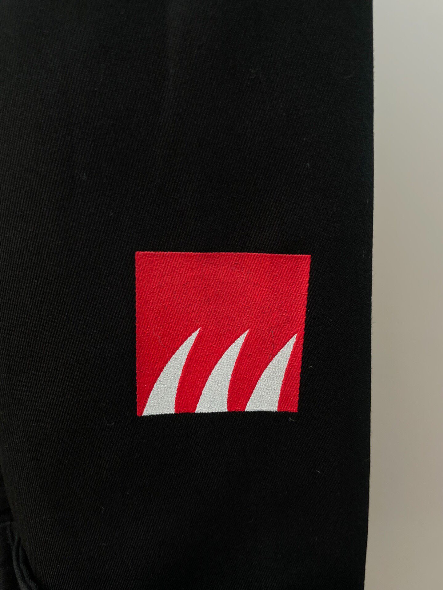 UNDERCOVER Skoloct Black Coat — back