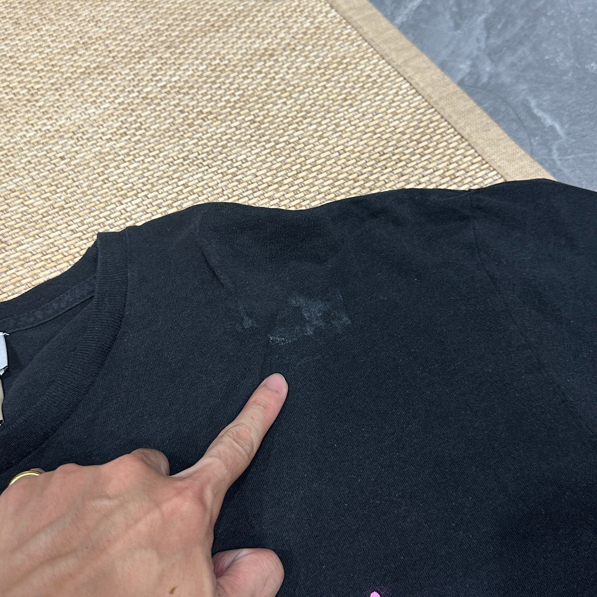 Gallery Dept Cocktail Graphic Tee — detail