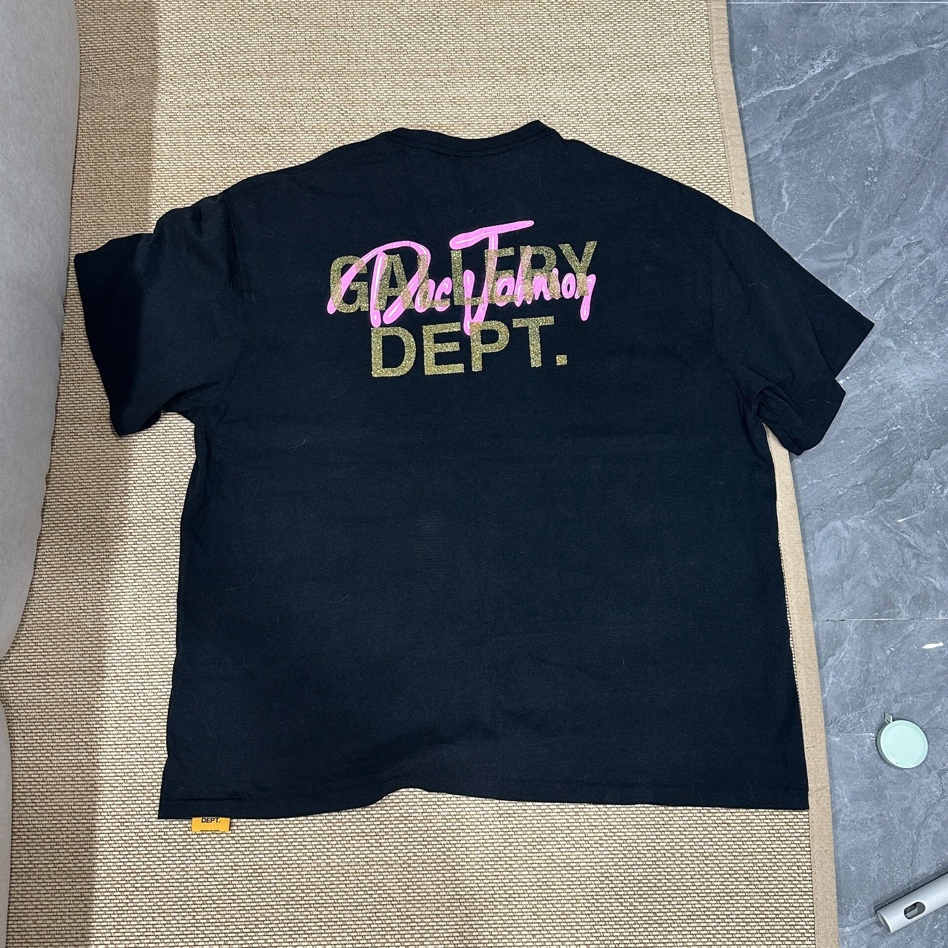 Gallery Dept Cocktail Graphic Tee — front
