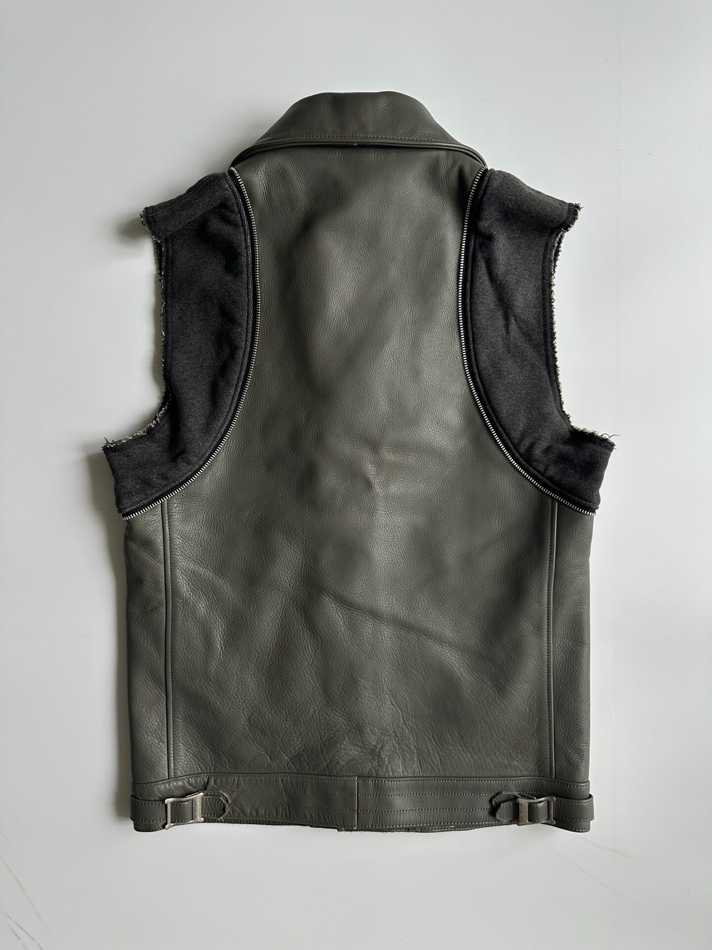 UNDERCOVER Detachable Hooded Leather Vest — label