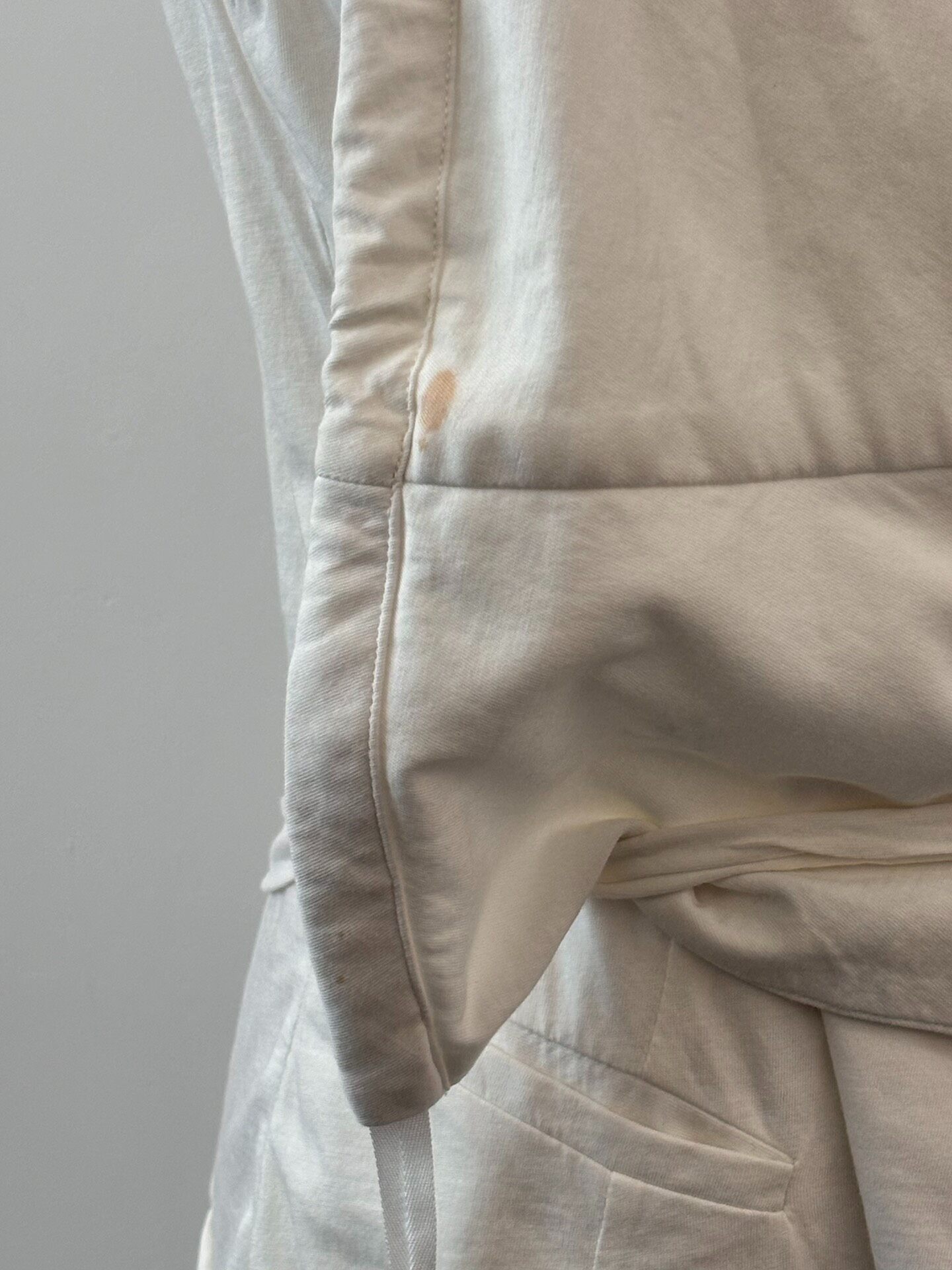 Ann Demeulemeester Layered Long Vest — label