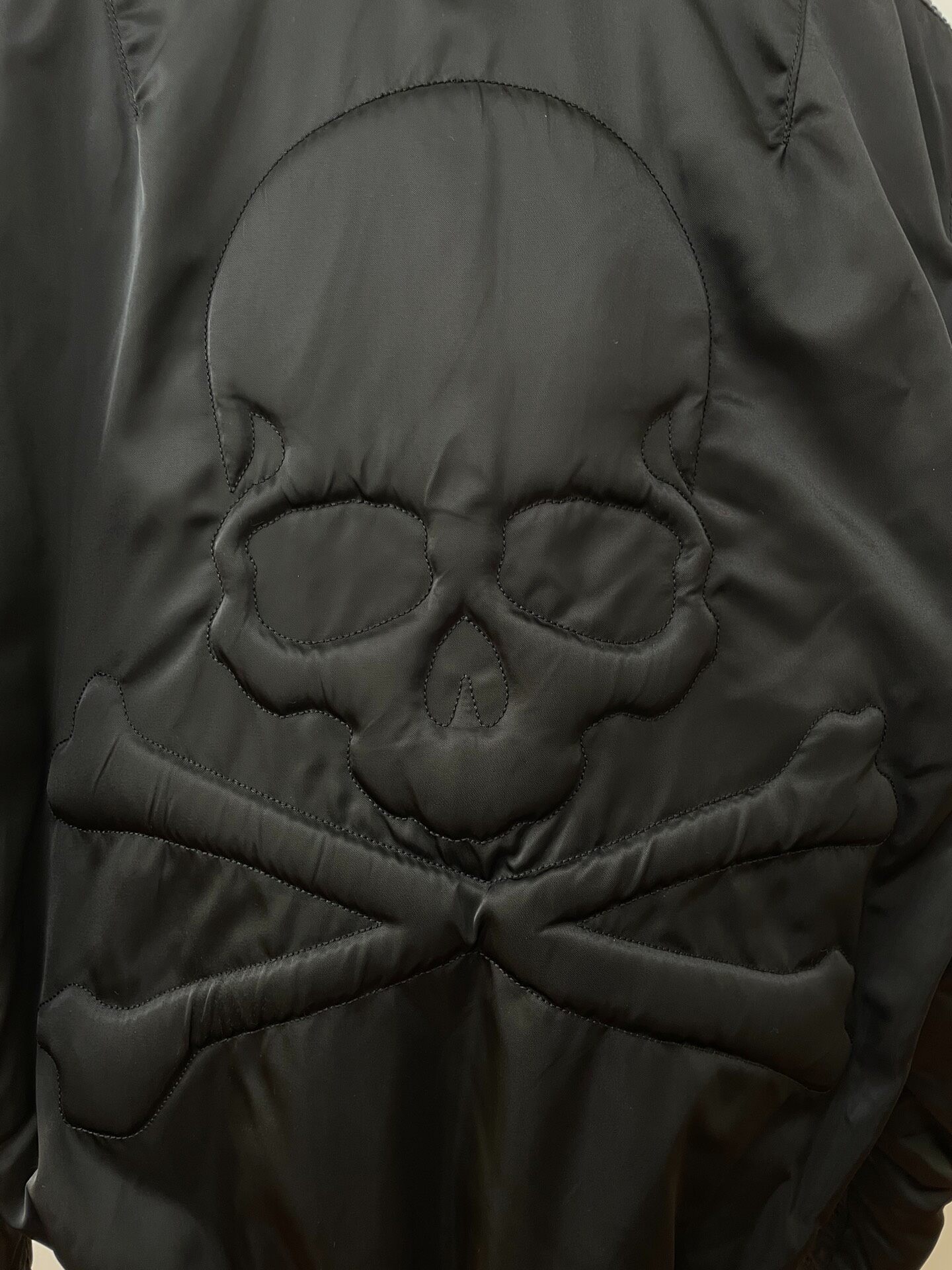 Mastermind Collab Skull Bomber Jacket — detail