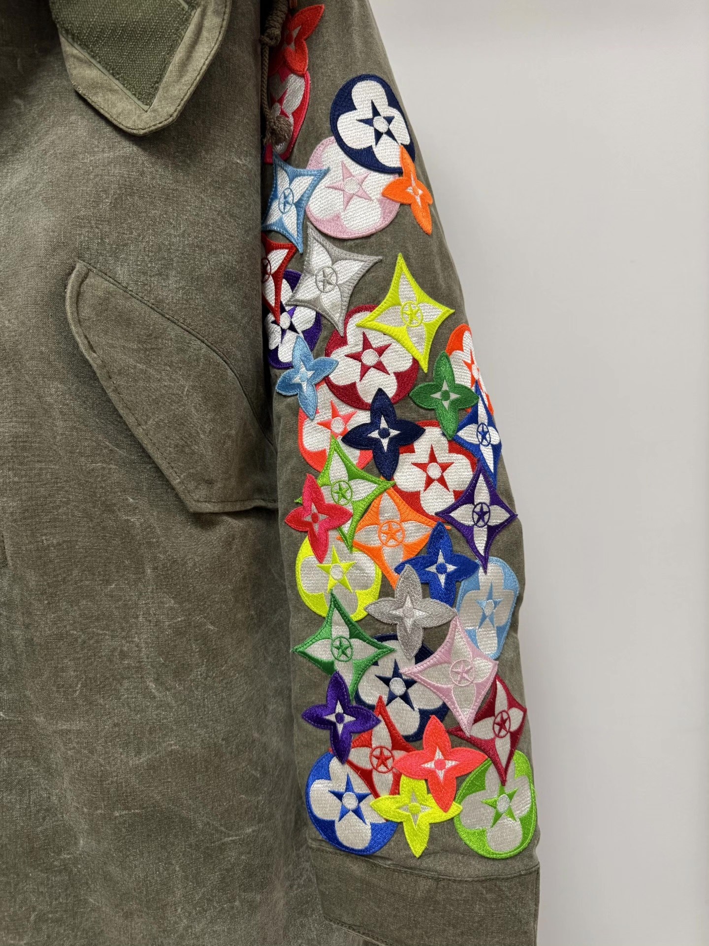 Embroidered Green Military Parka — detail