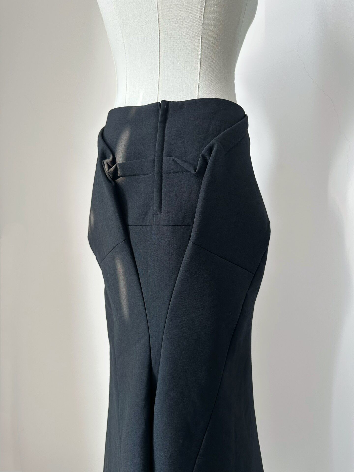 Junya Watanabe Black Mermaid Skirt — label