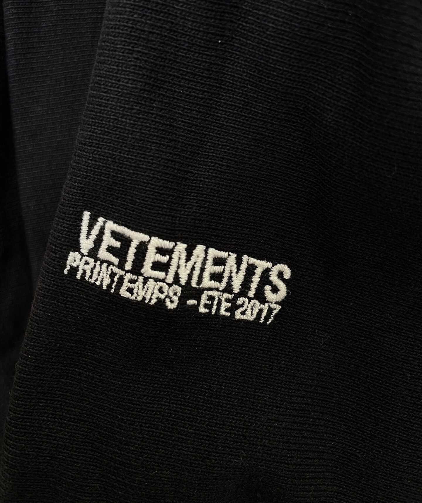 Vetements x Champion Black Sweatpants — detail