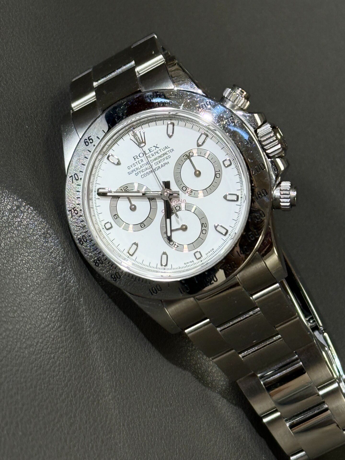 Rolex Daytona 116520 White Dial Watch — detail