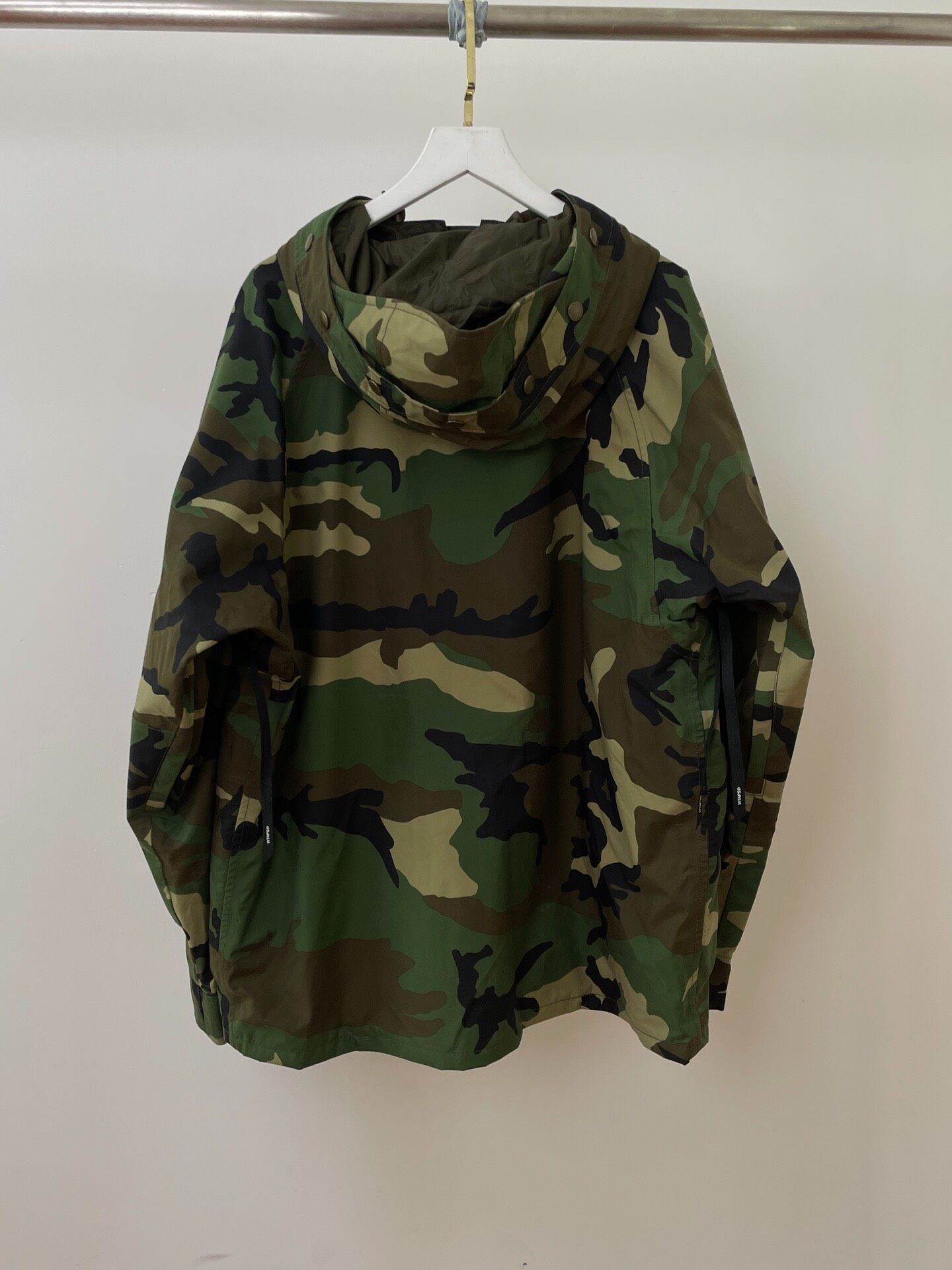 WTAPS Camouflage Hooded Jacket — detail