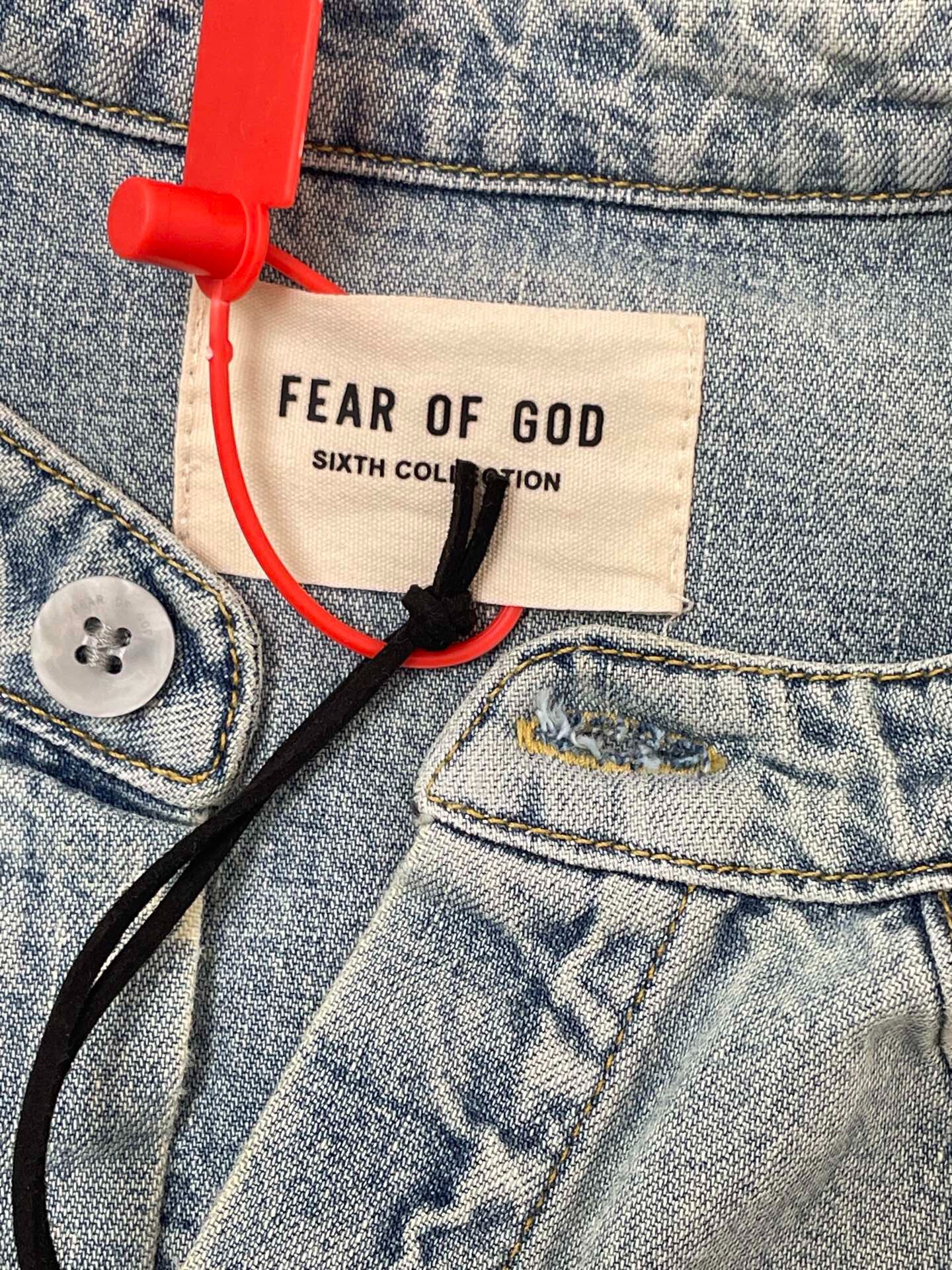 Fear of God Oversized Denim Jacket With Tags — detail