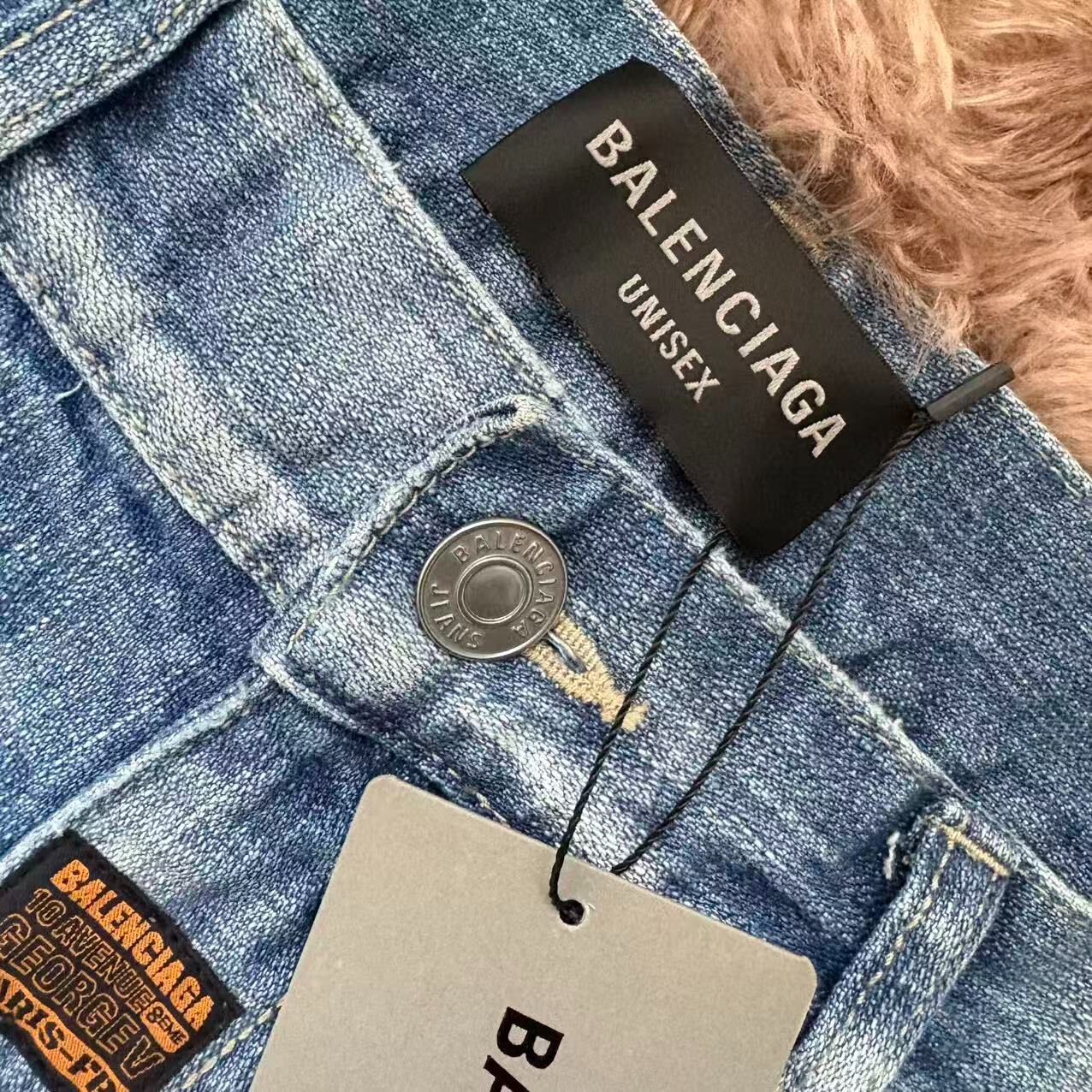 Balenciaga 25FW Long Denim Jeans — detail