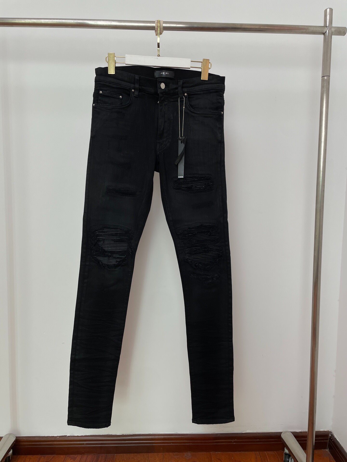 Amiri Straight Leather Patch Distressed Jeans
