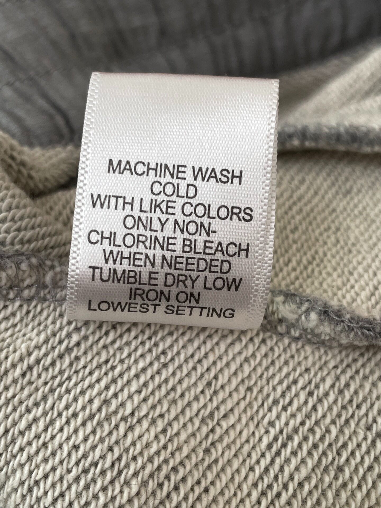 Fog Collection Two Sweatpants — label