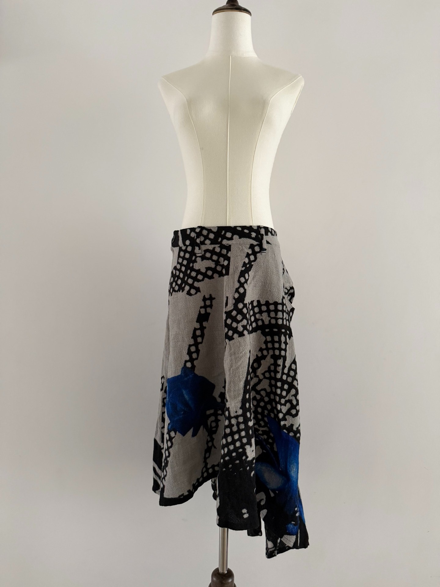 Yohji Yamamoto 1998AW Asymmetric Floral Skirt — detail
