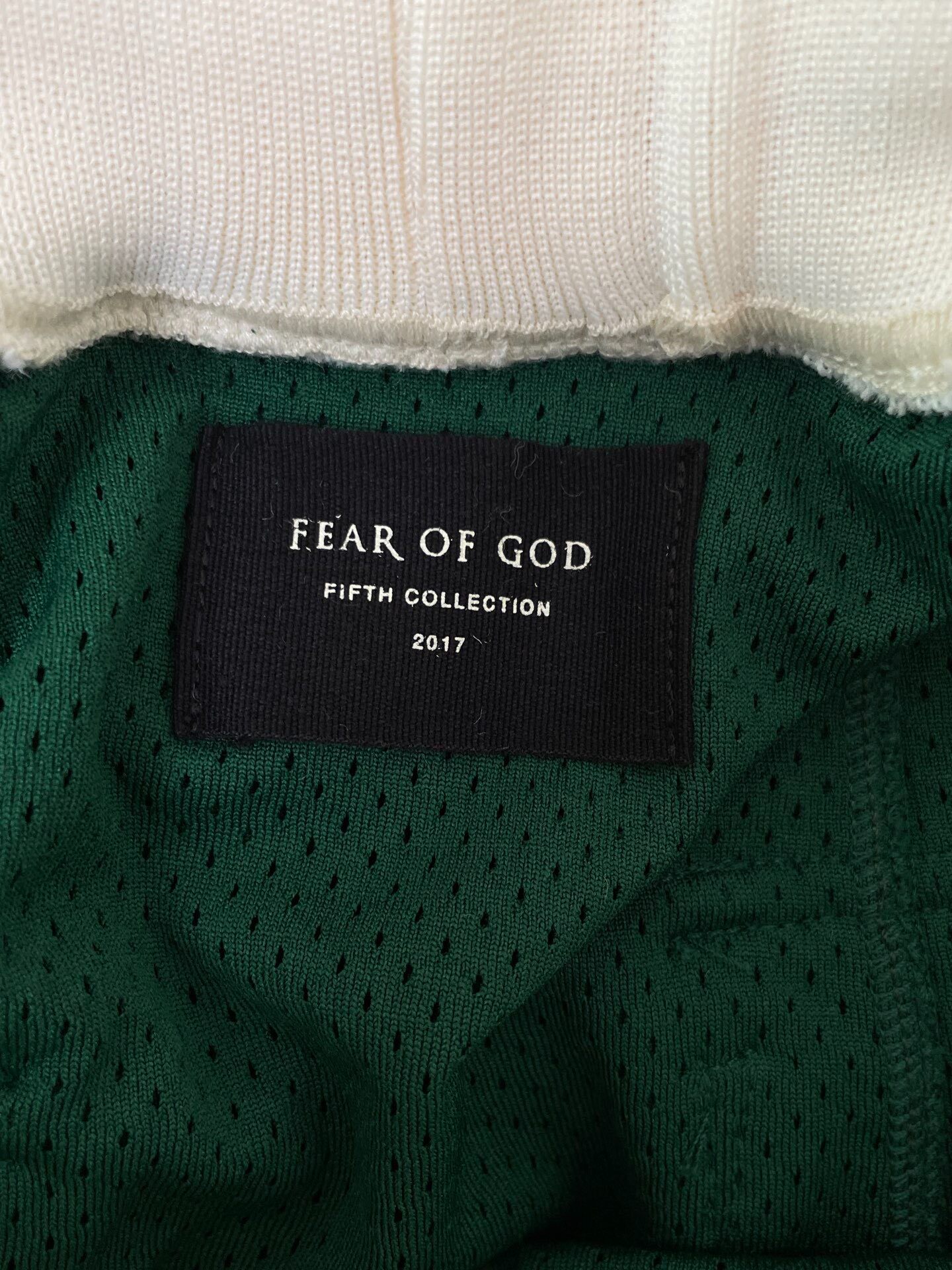 Fear of God 5th 1987 Celtics Mesh Shorts — detail