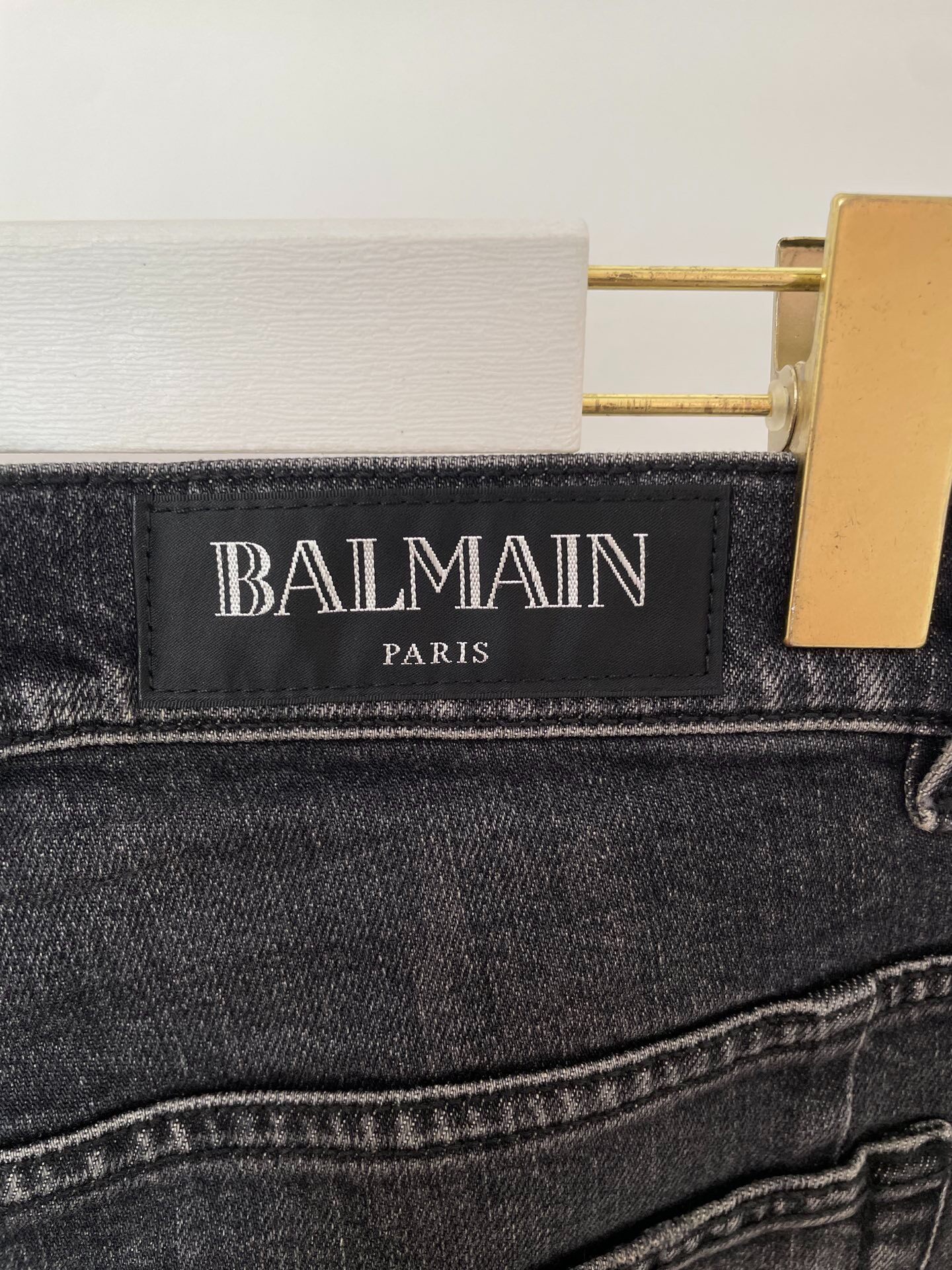 Balmain Dark Grey Straight Jeans New With Tags — detail