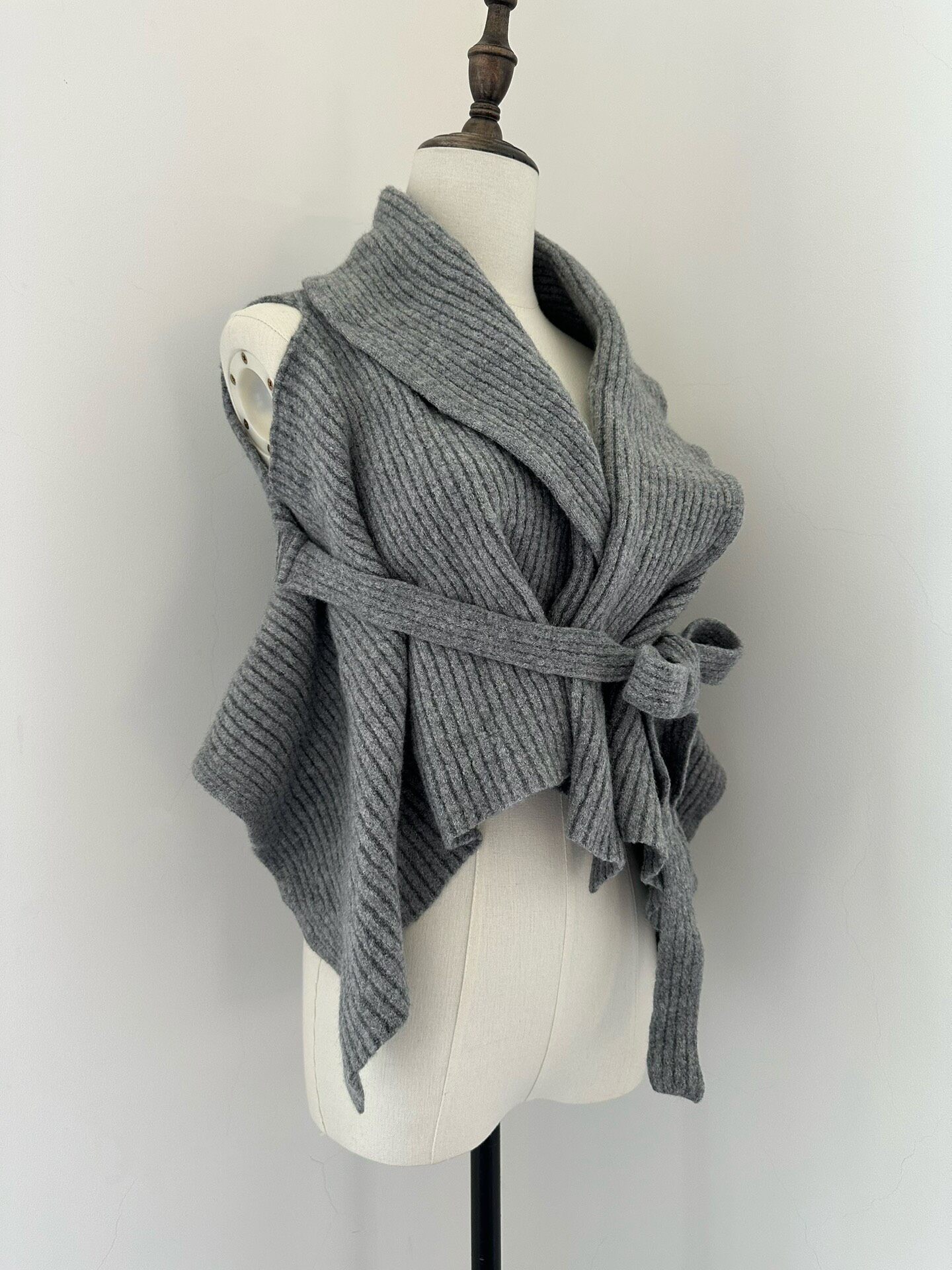Issey Miyake 2004 Knit Vest — label