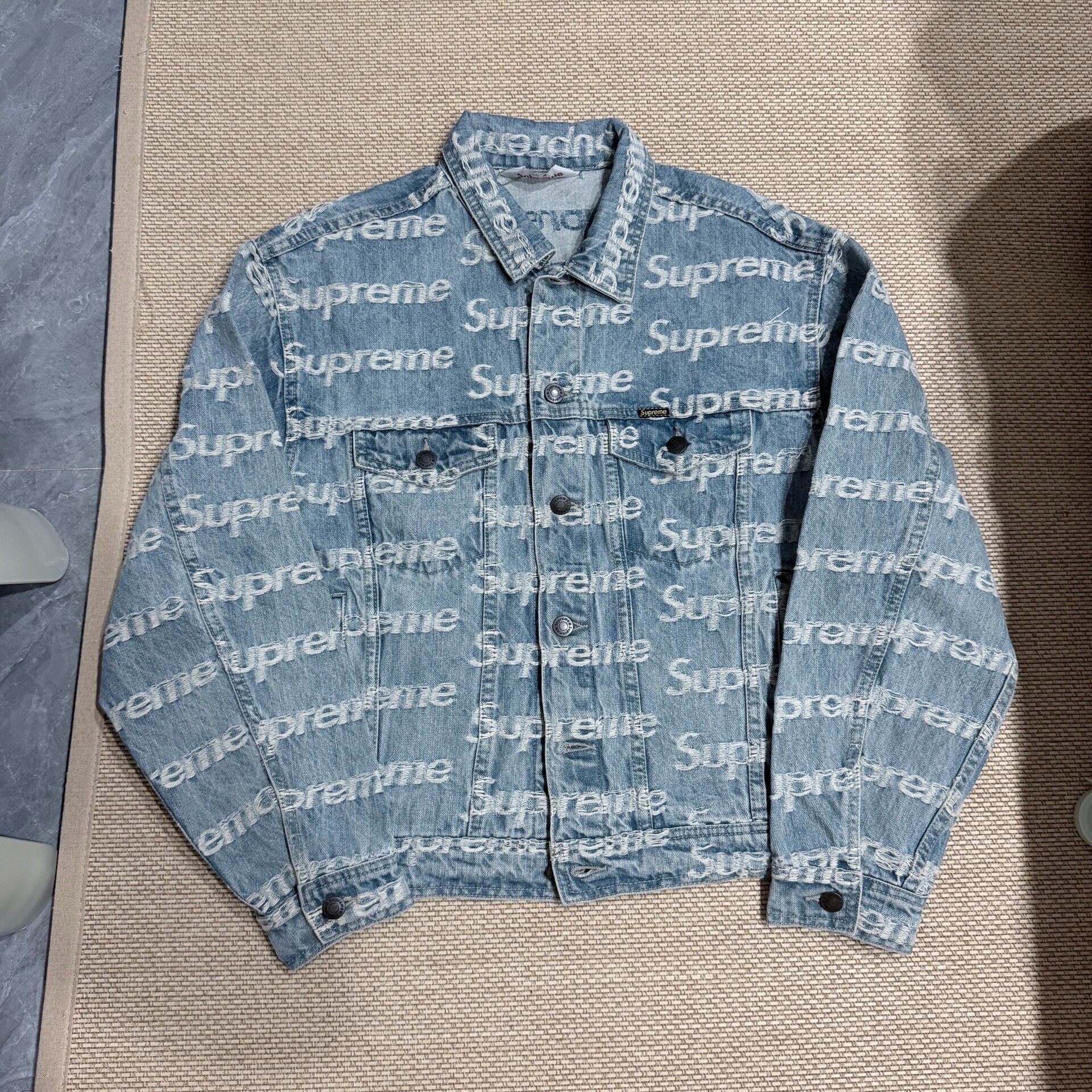 Supreme Week10 Frayed Logos Denim Jacket