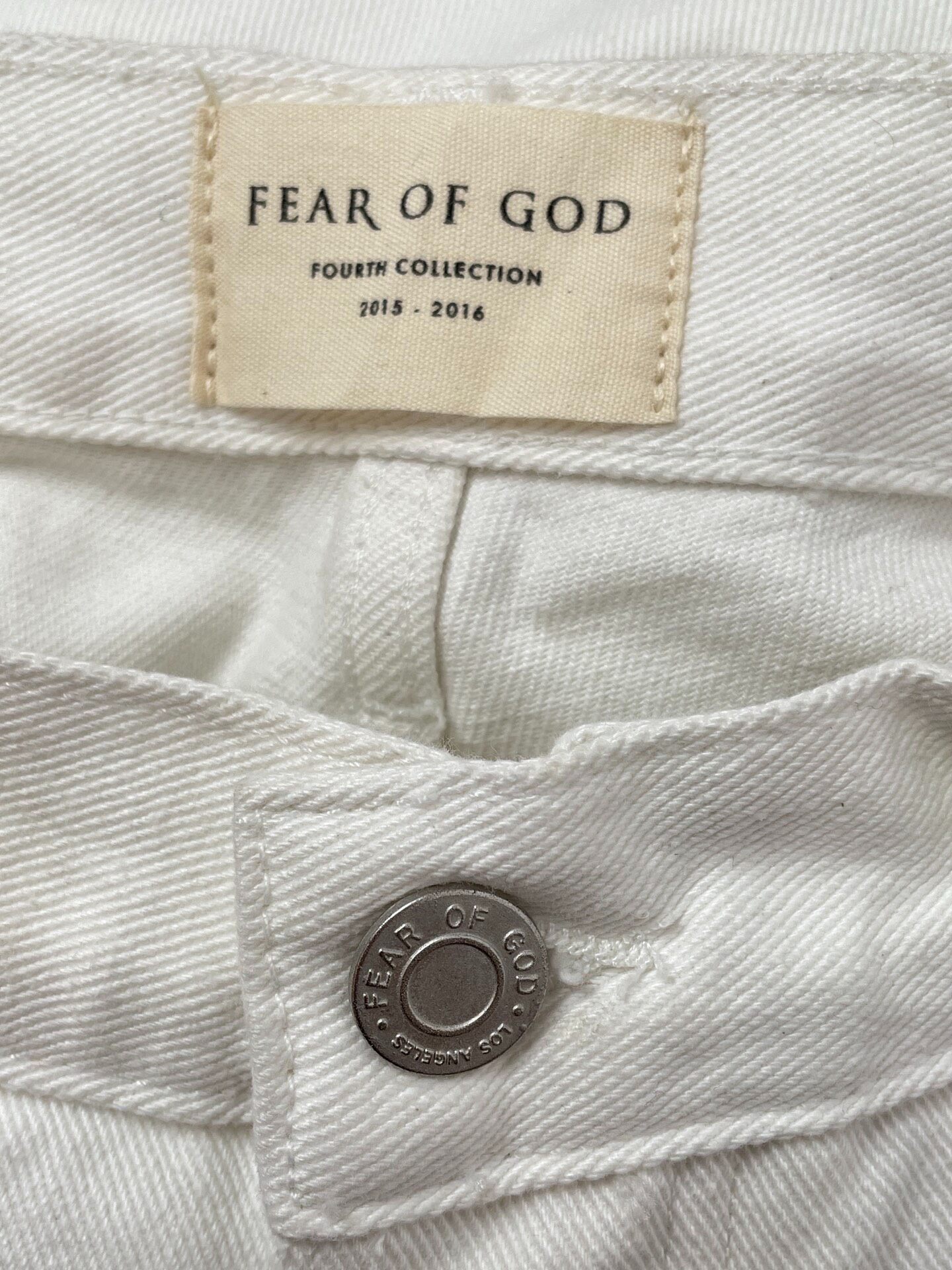 Fear of God 4th Maxfield White Jeans — detail