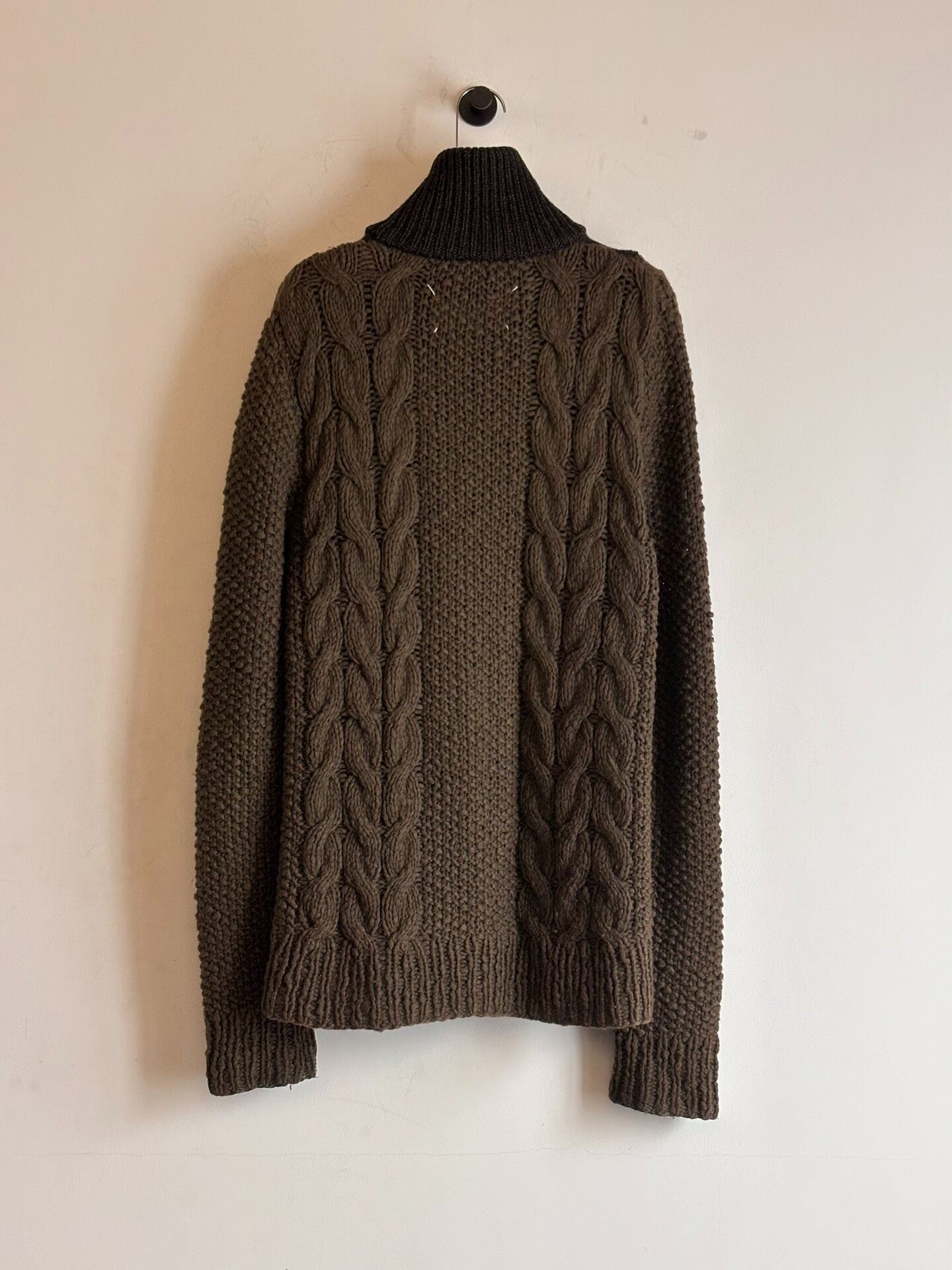 Maison Martin Margiela 2011 High-Neck Sweater — label
