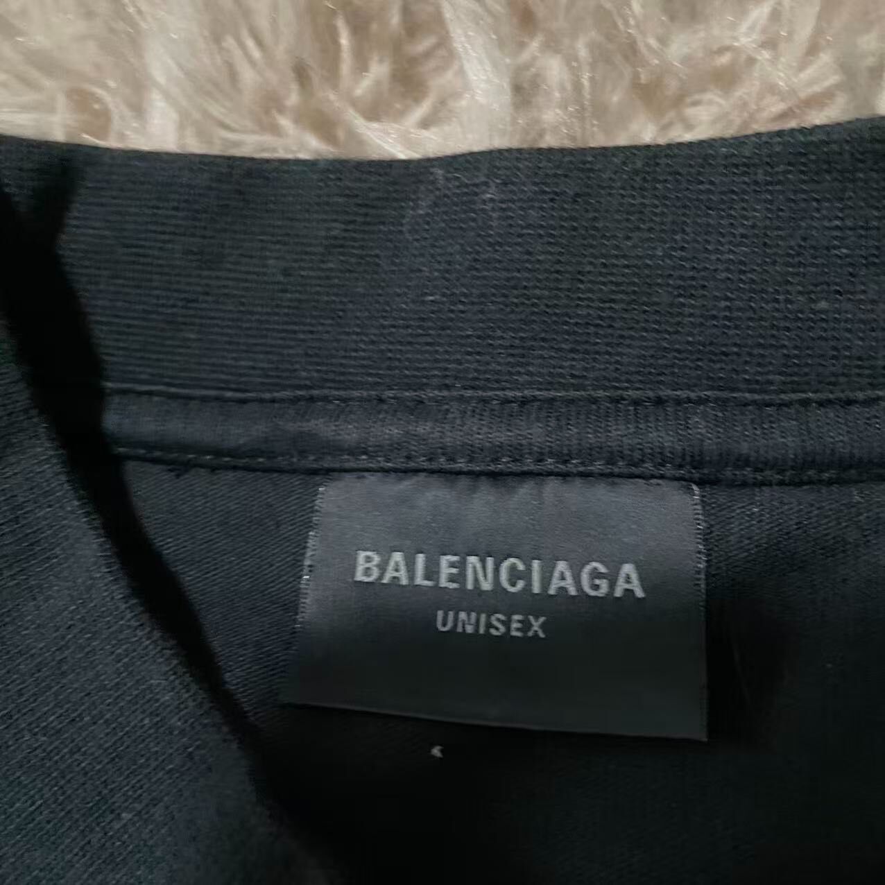 Balenciaga Black Sticky Note Tee — detail