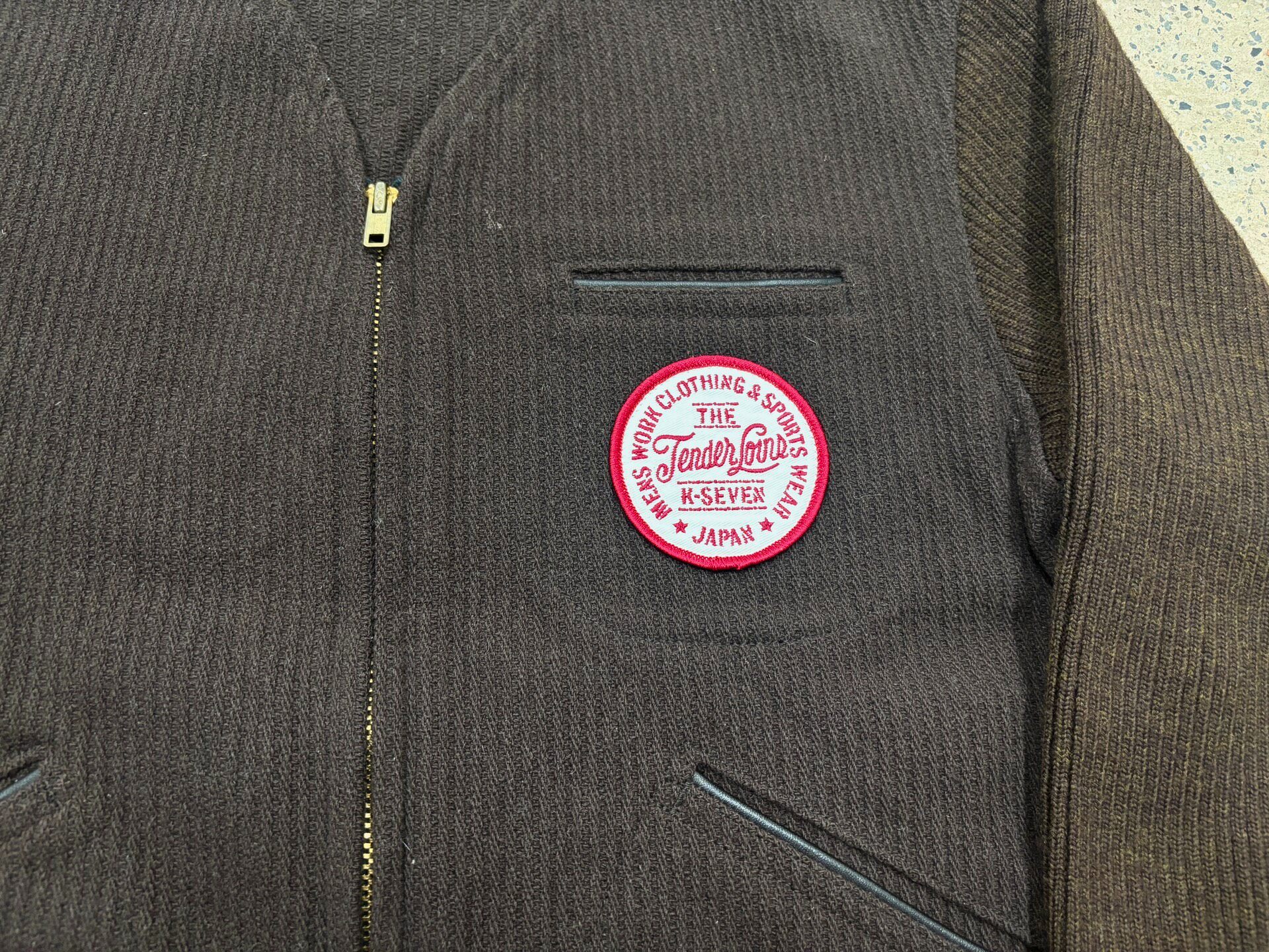 Dark Brown V-Neck Zip-Up Wool Jacket S — detail