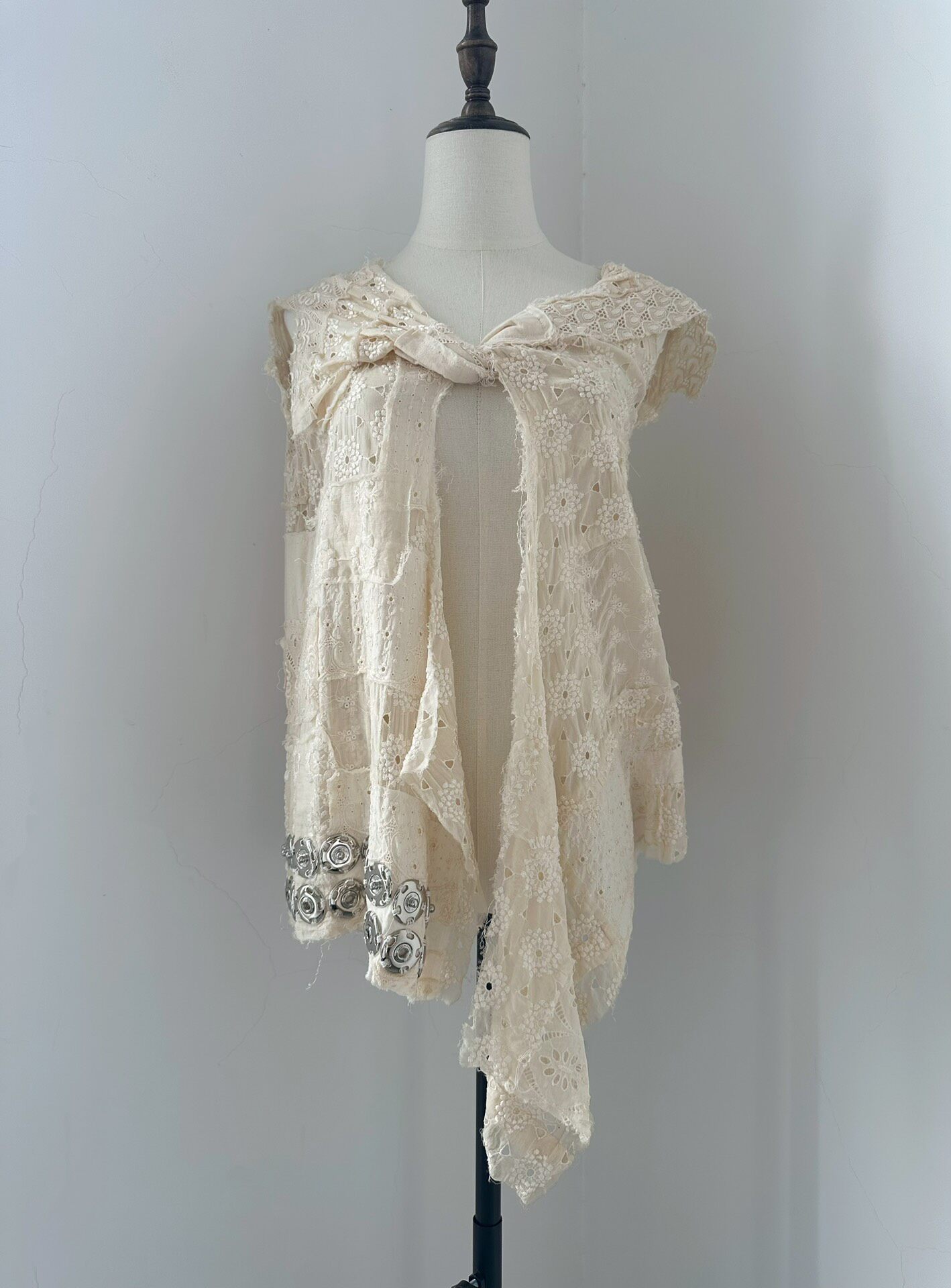 Junya Watanabe 2005 Runway Lace Vest — back