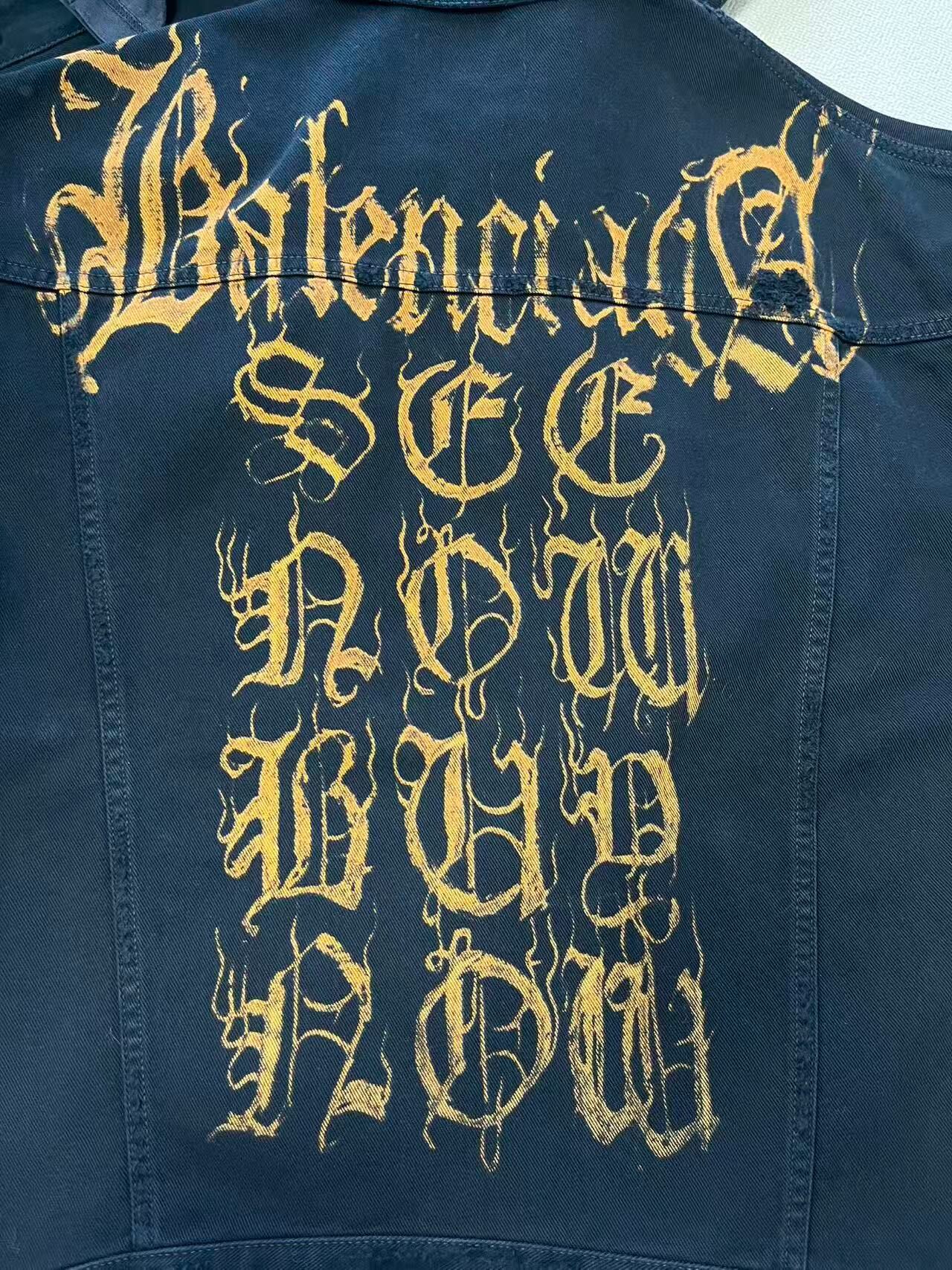 Balenciaga Men's Black Denim Jacket — detail