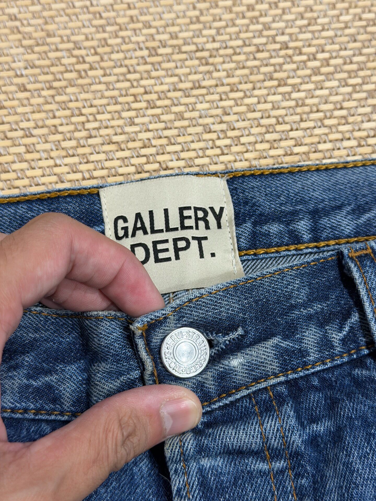 Gallery Dept Ripped Flare Jeans — detail