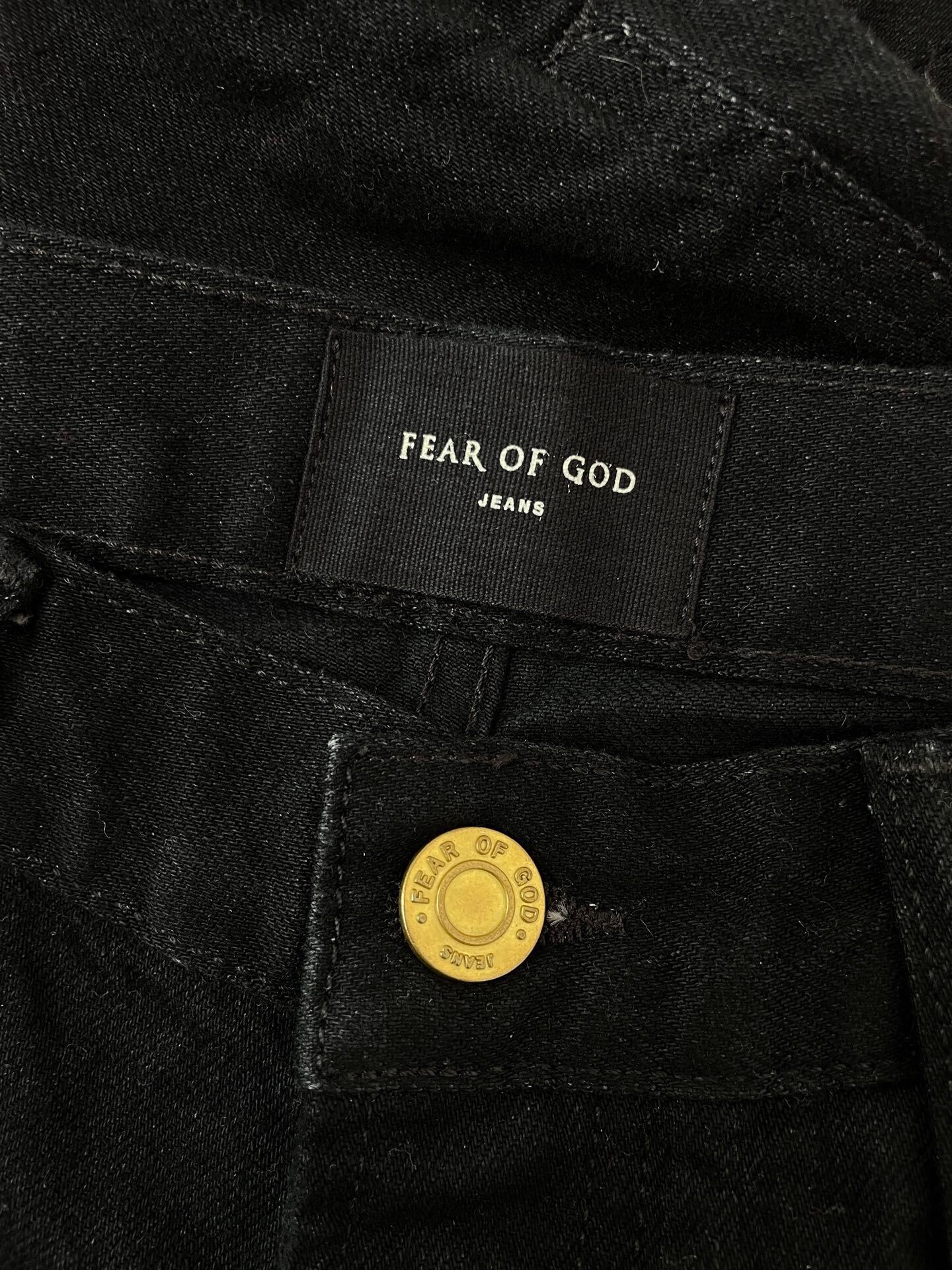 Fear of God Black Straight Jeans — detail