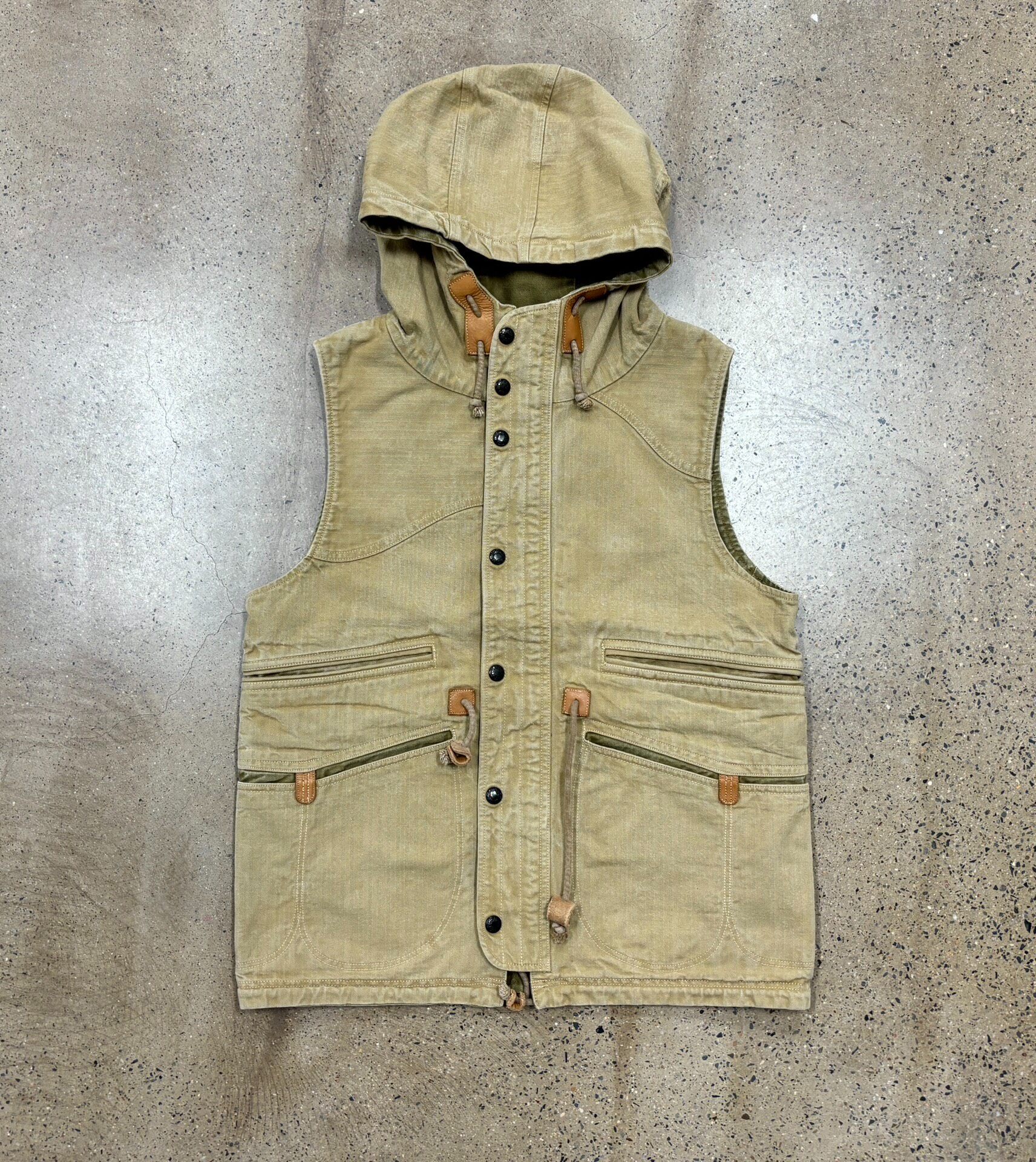 Colimbo Washed Sleeveless Vest