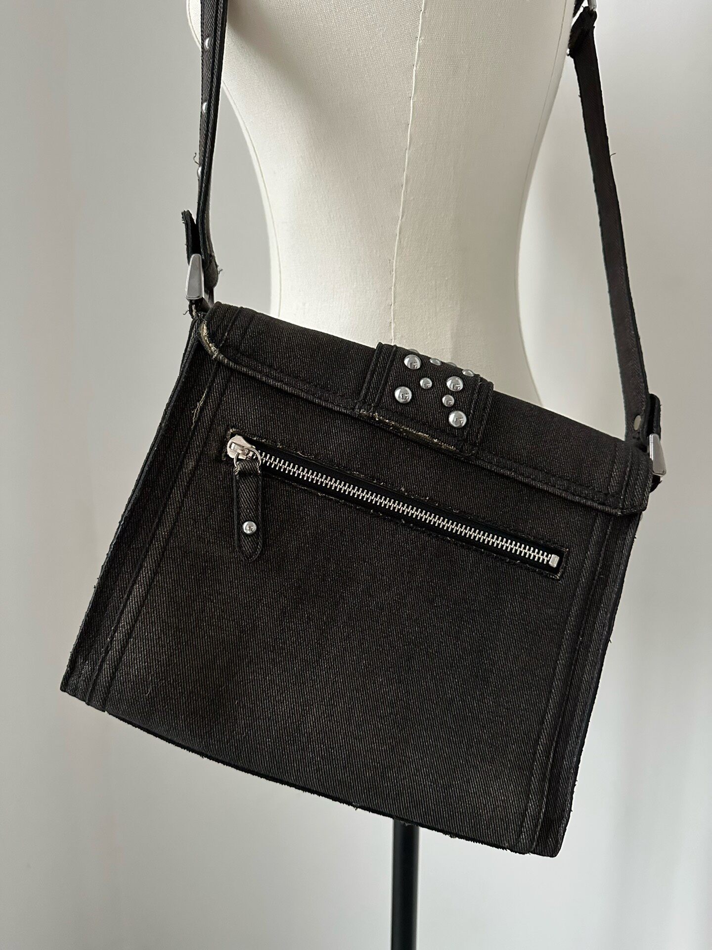 Jean Paul Gaultier Vintage Shoulder Bag — detail