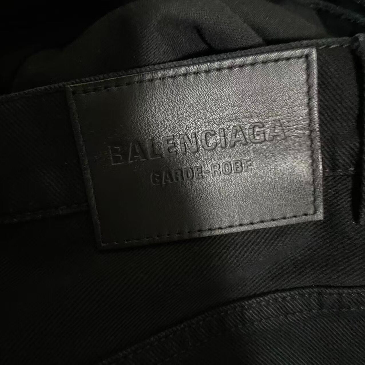 Balenciaga Black Baggy Jeans — detail