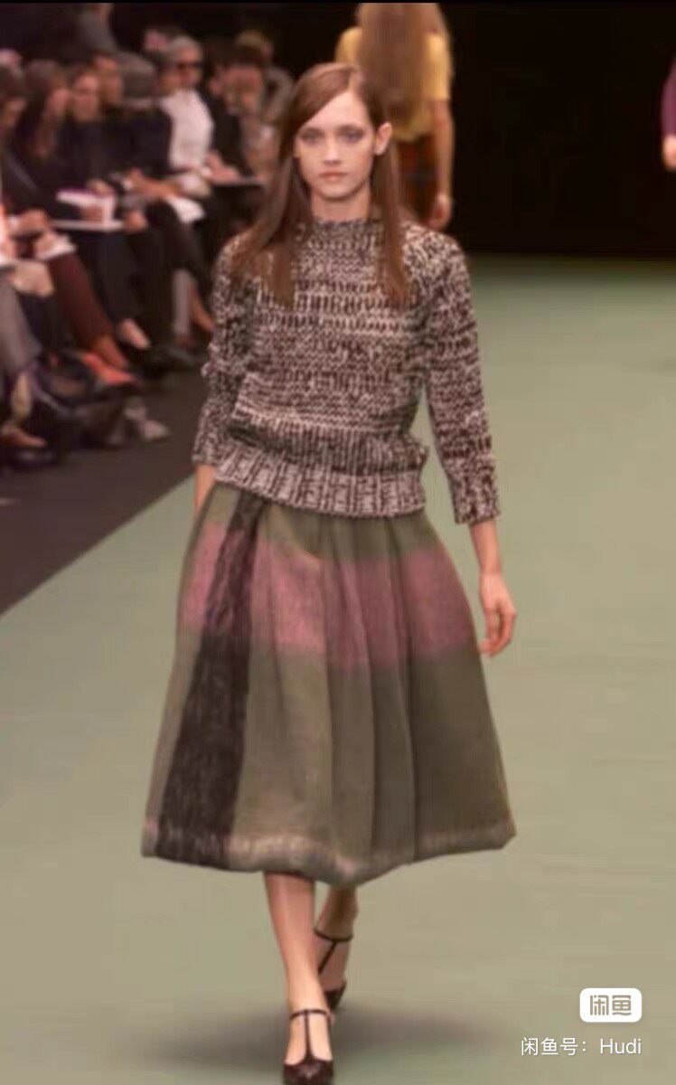 Dries Van Noten 2000 Runway Flared Skirt — front