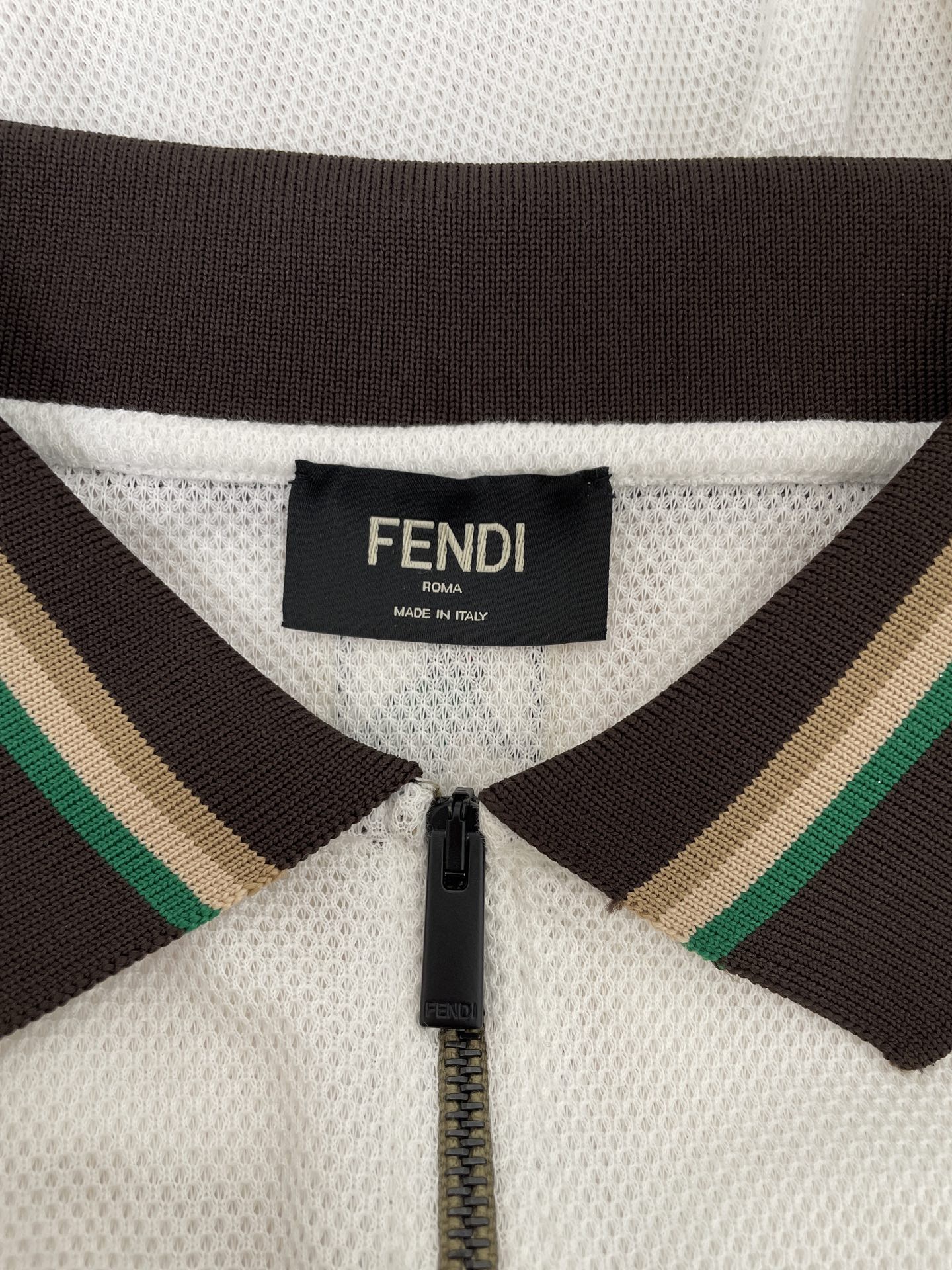 FENDI Men’s White Summer Polo Shirt — detail